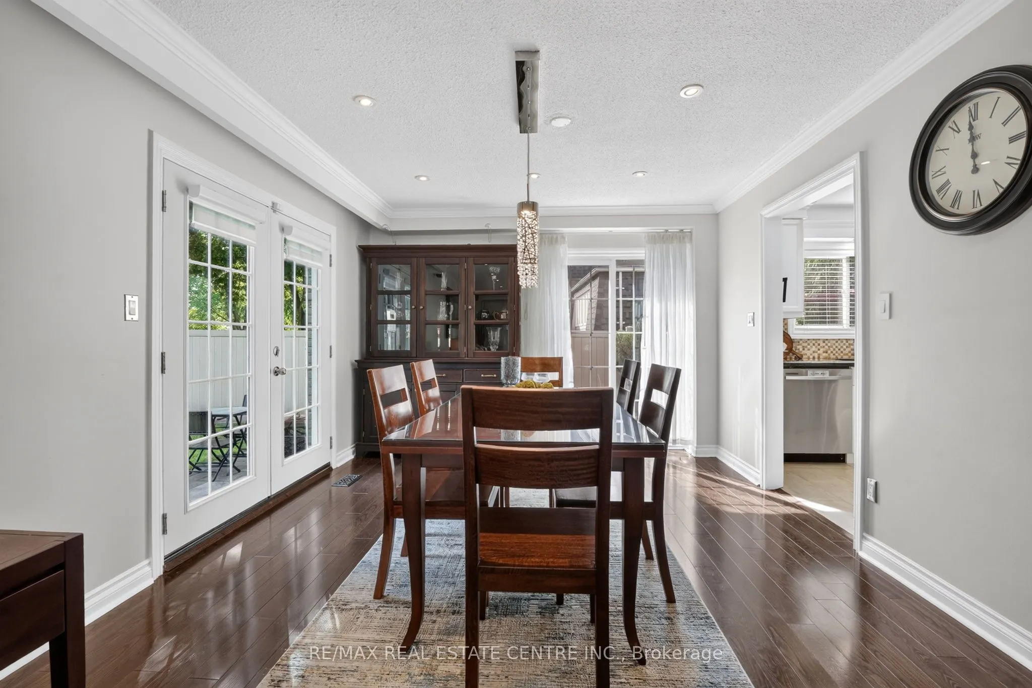 403 Isabella Avenue