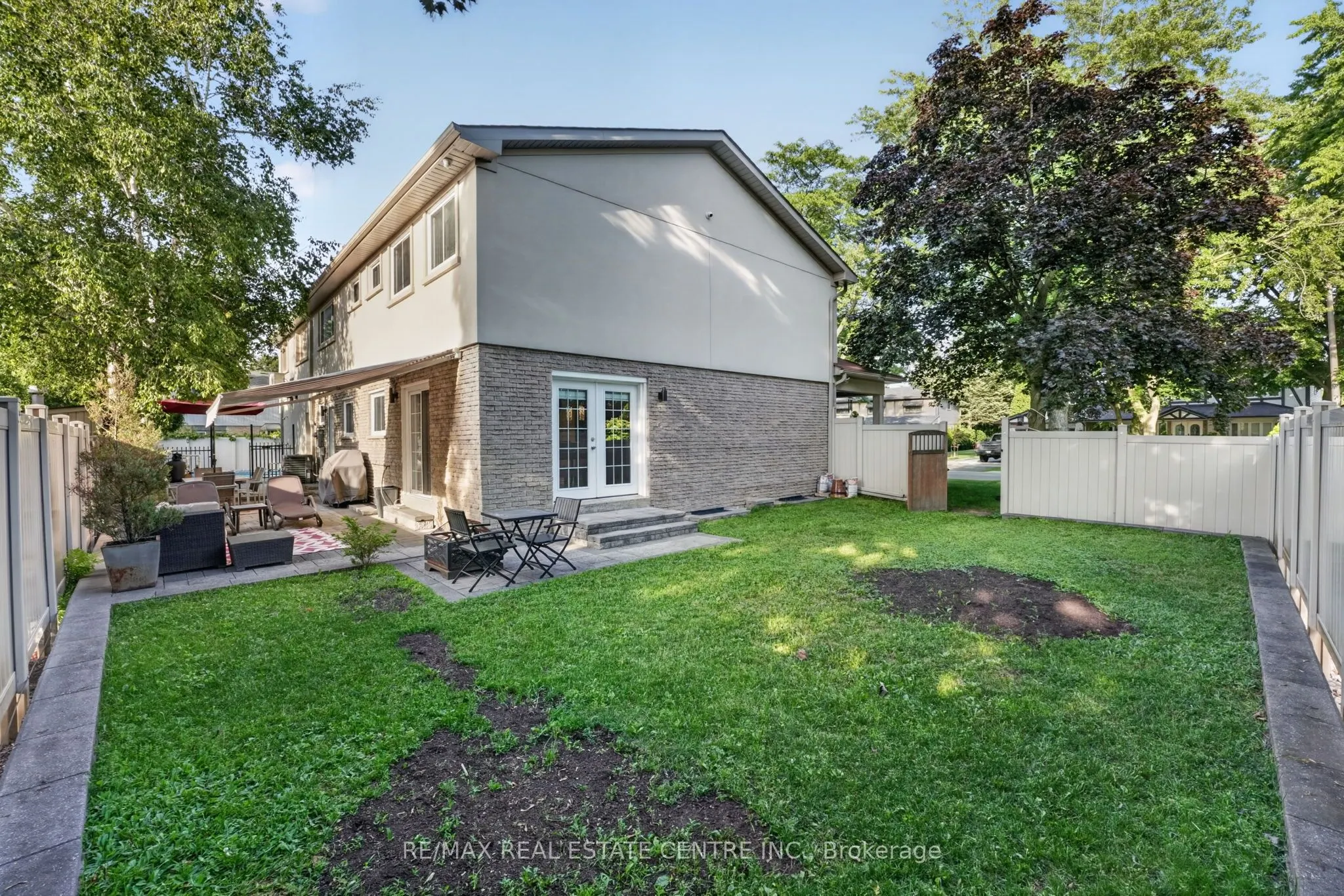 403 Isabella Avenue