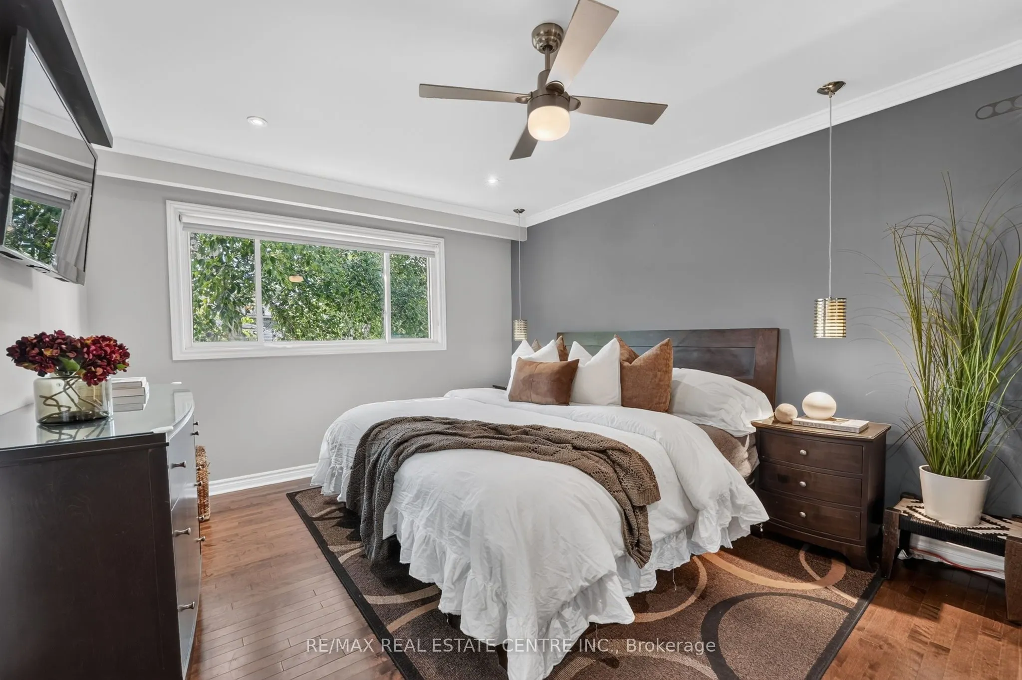 403 Isabella Avenue