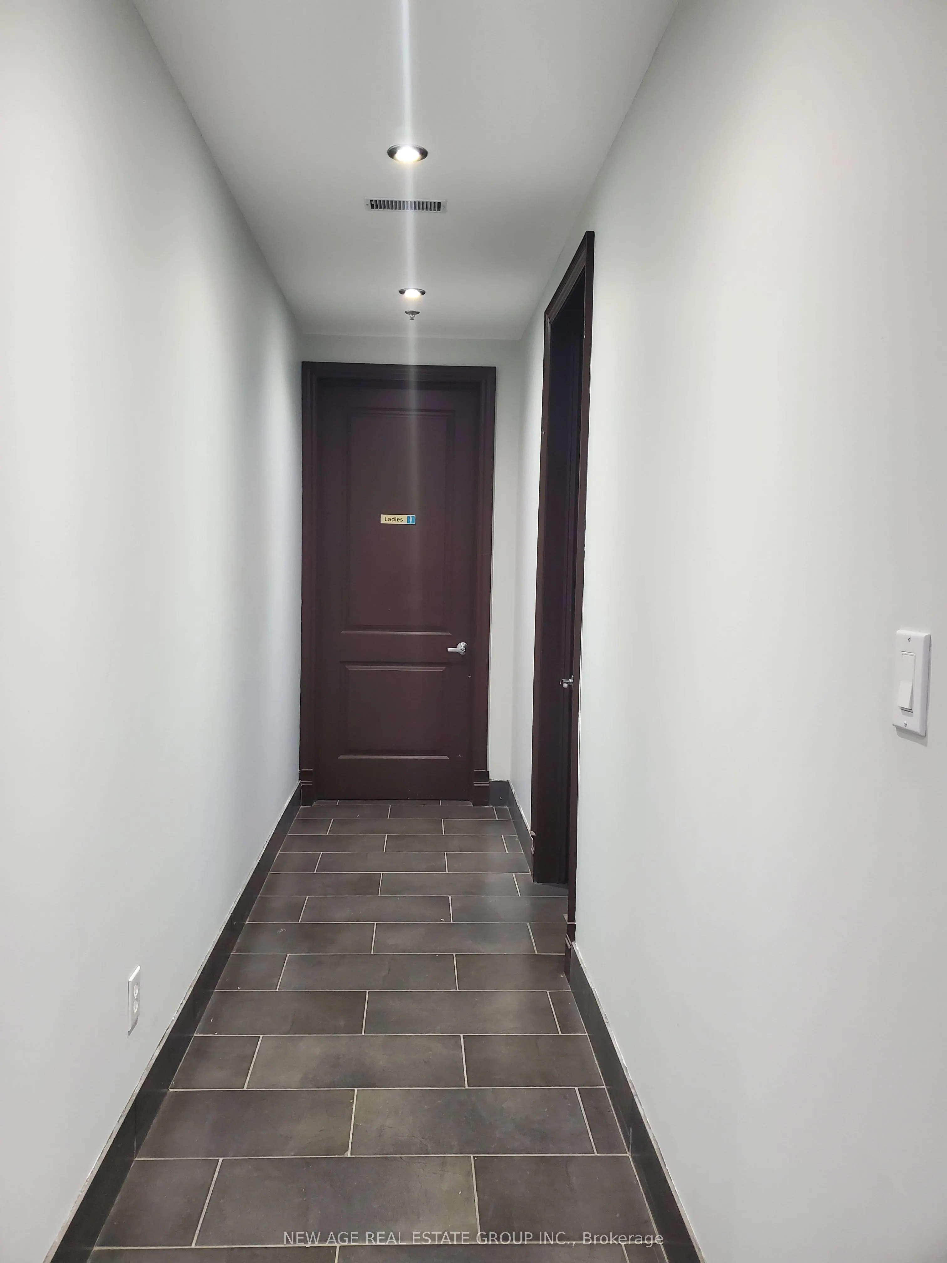 15 Brownridge Road #5 - 205