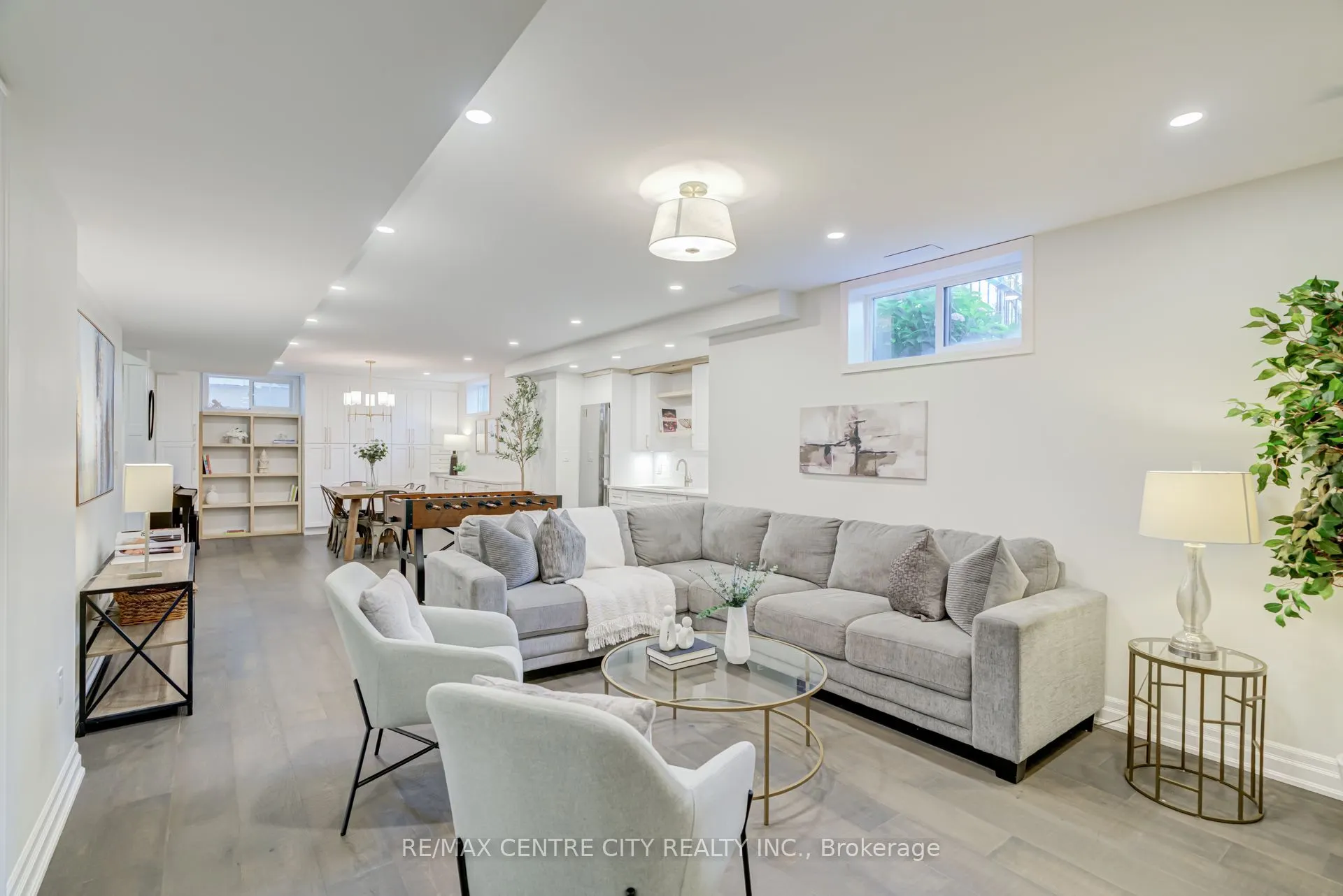 301 Martin Street