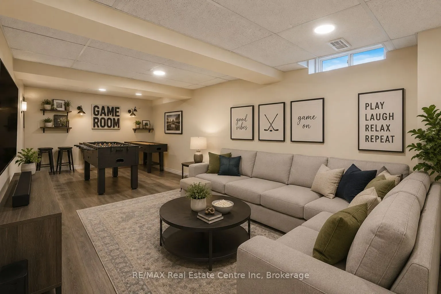 371 Bronte Street S #49