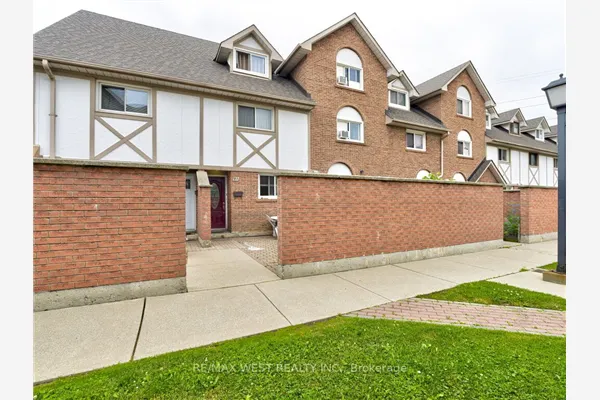 83 Irwin Road #22
