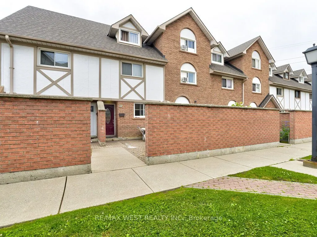 83 Irwin Road #22