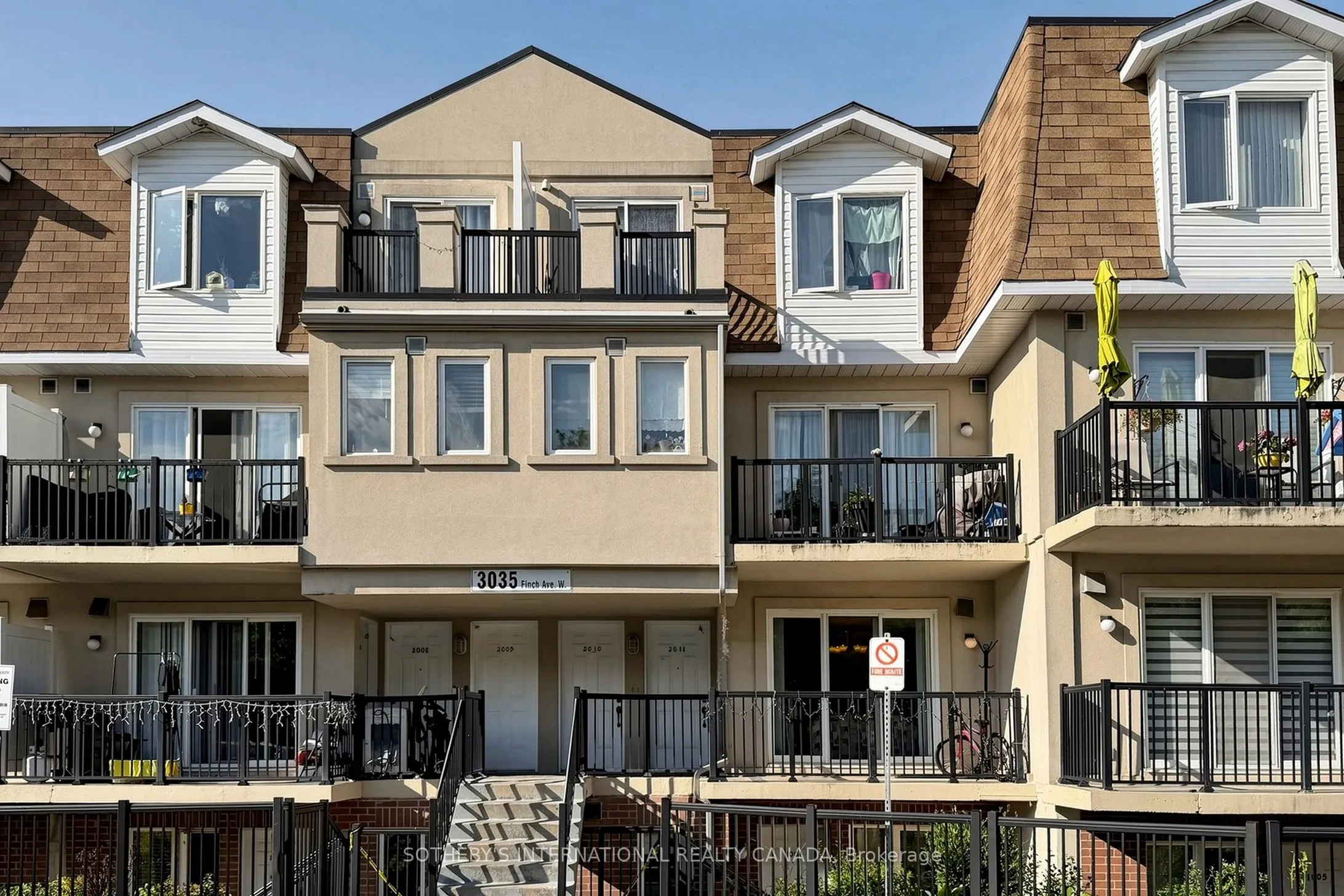 3035 Finch Avenue W #2012