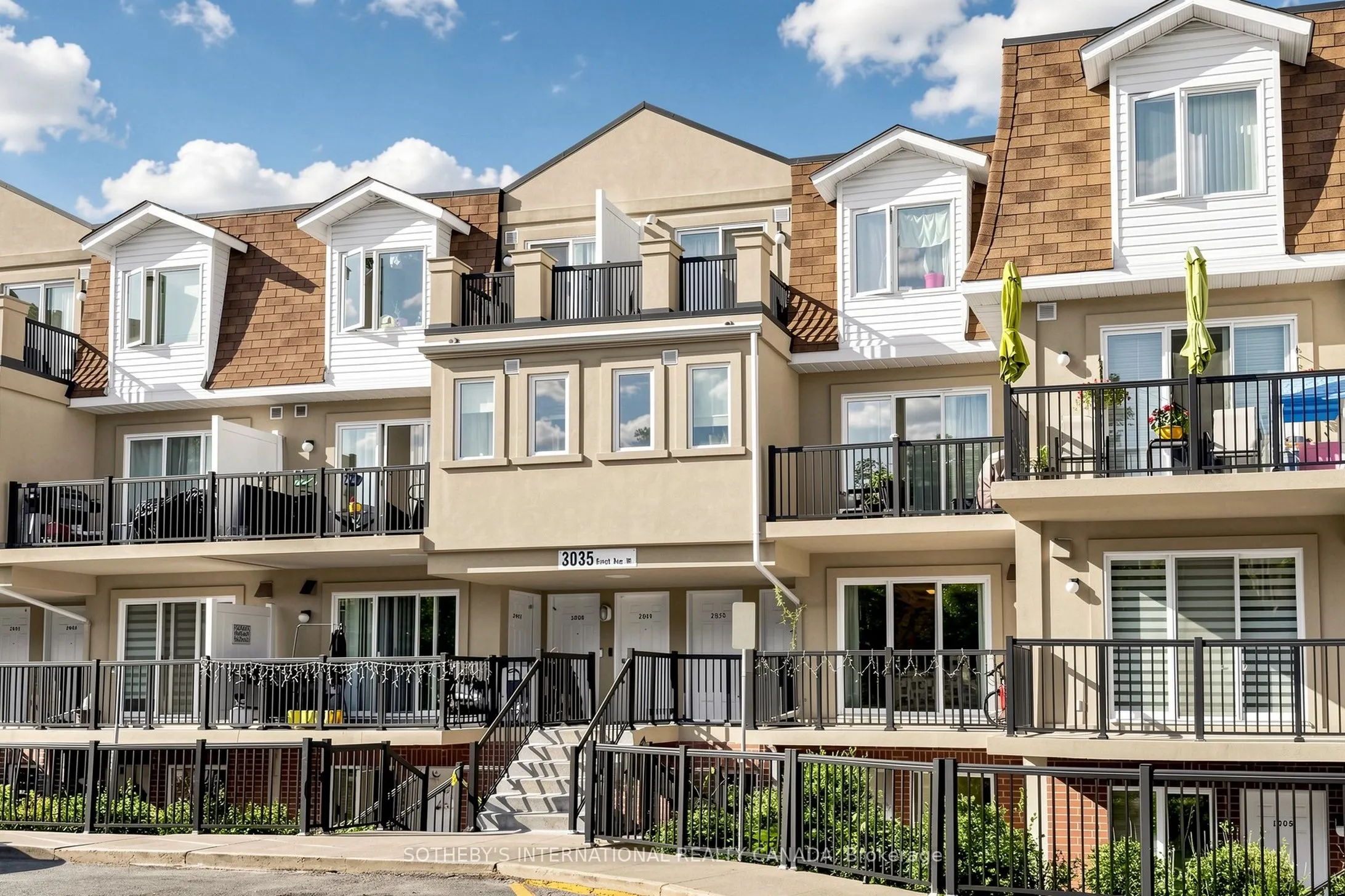 3035 Finch Avenue W #2012