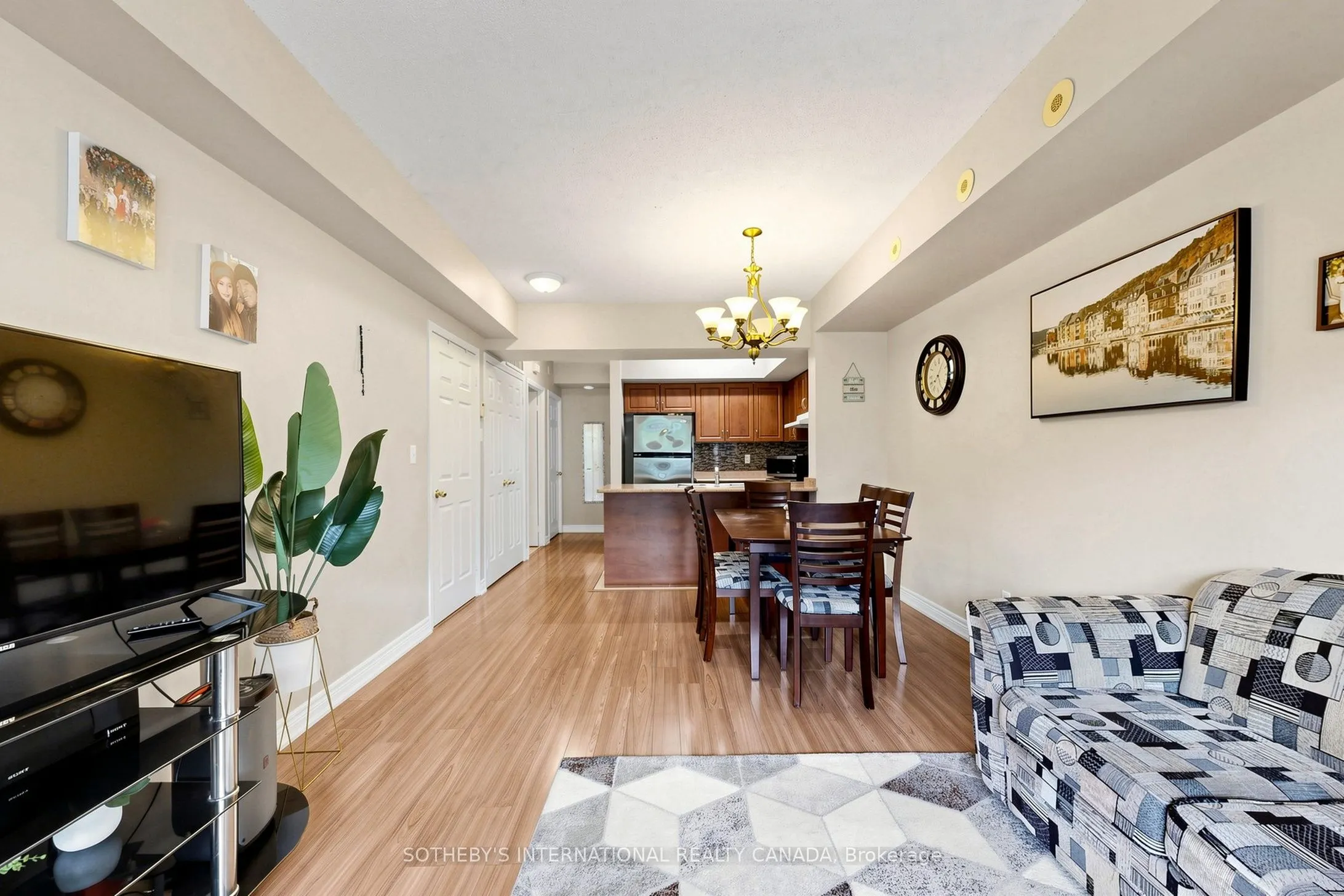 3035 Finch Avenue W #2012