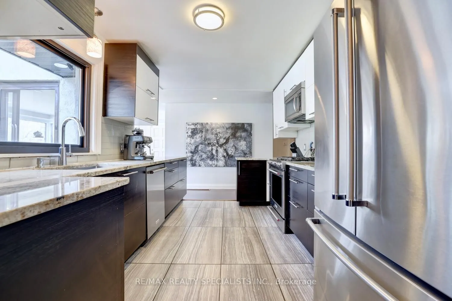 821 Parkland Avenue