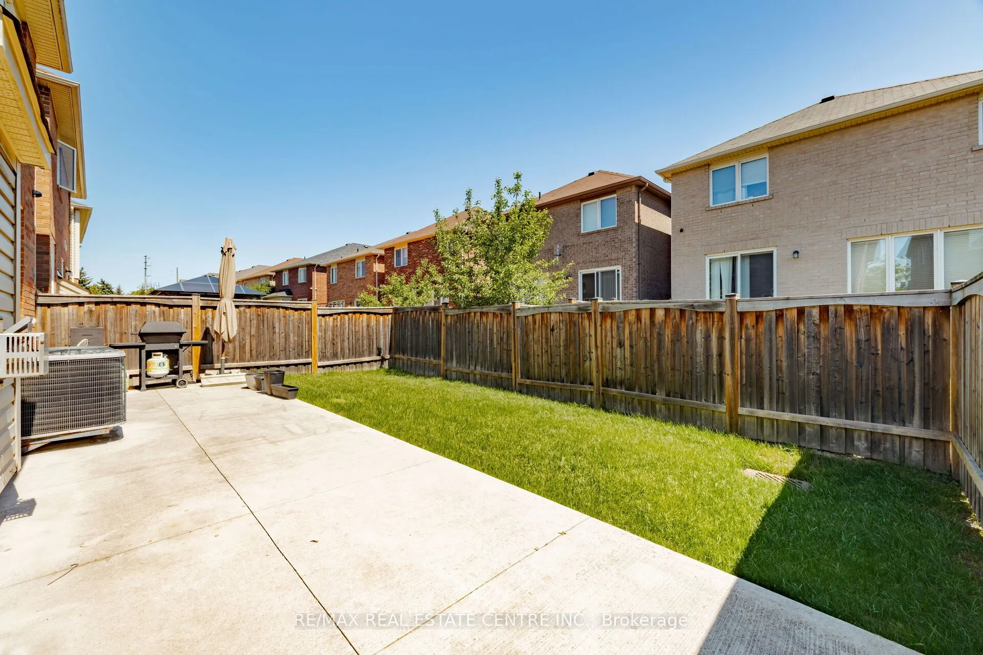 58 Seafair Crescent