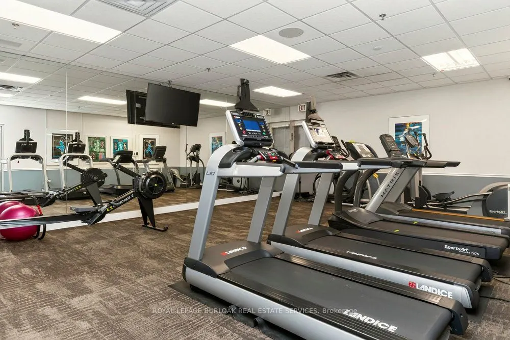 1276 Maple Crossing Boulevard #1406