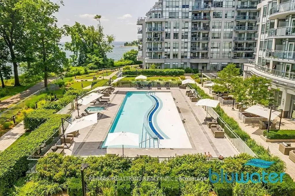3500 Lakeshore Road W #229