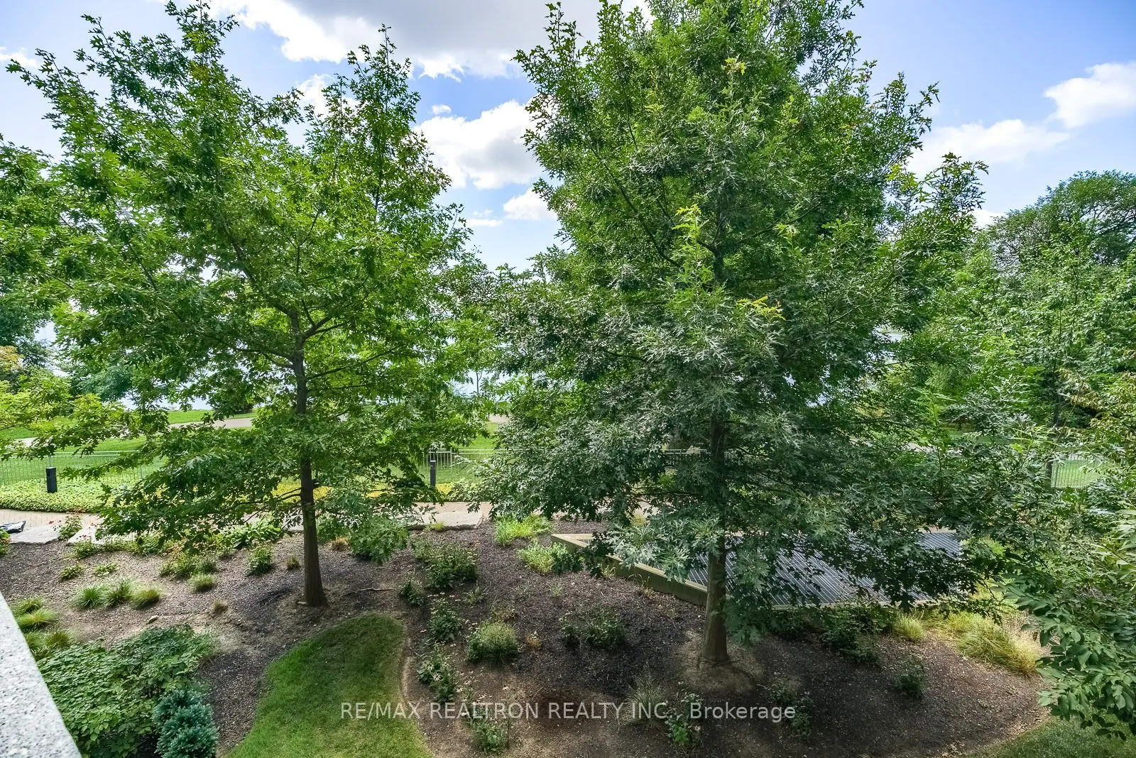 3500 Lakeshore Road W #229