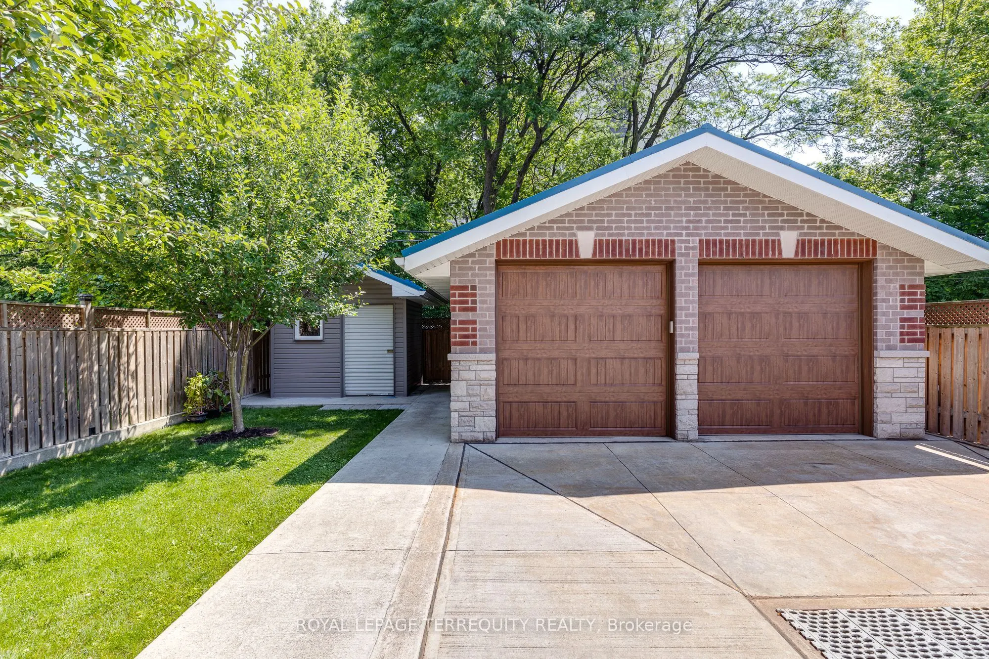 3 Gair Drive