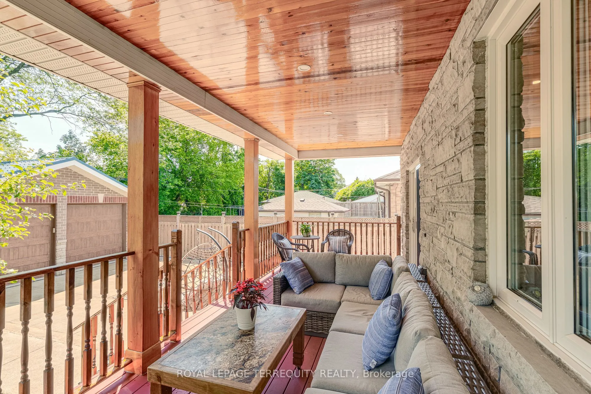 3 Gair Drive