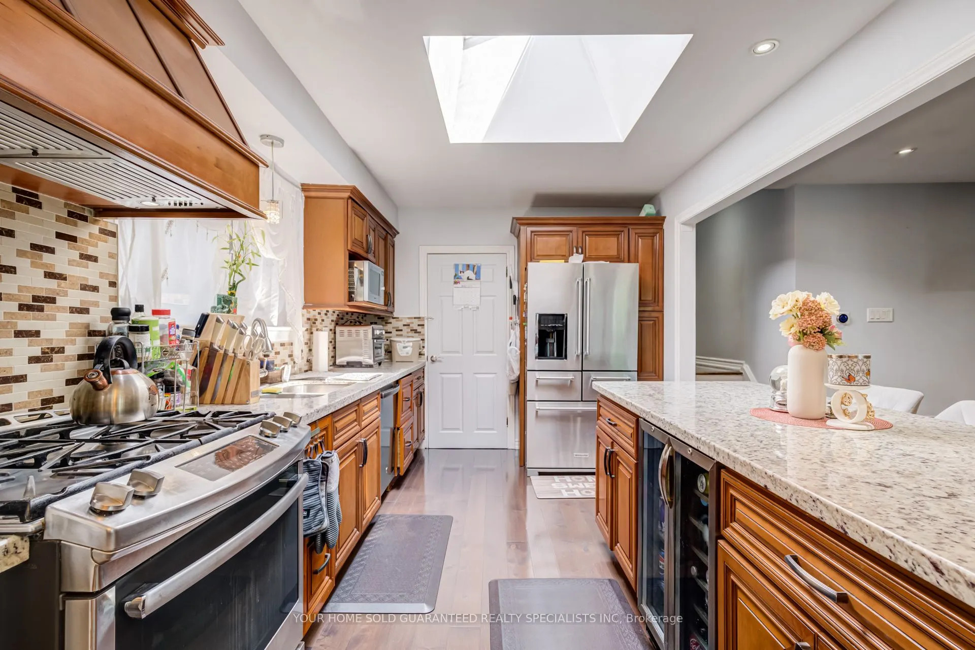 5 Hallow Crescent