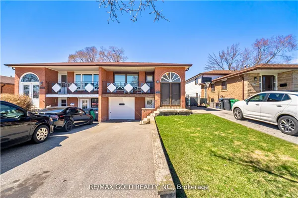 877 Consort Crescent
