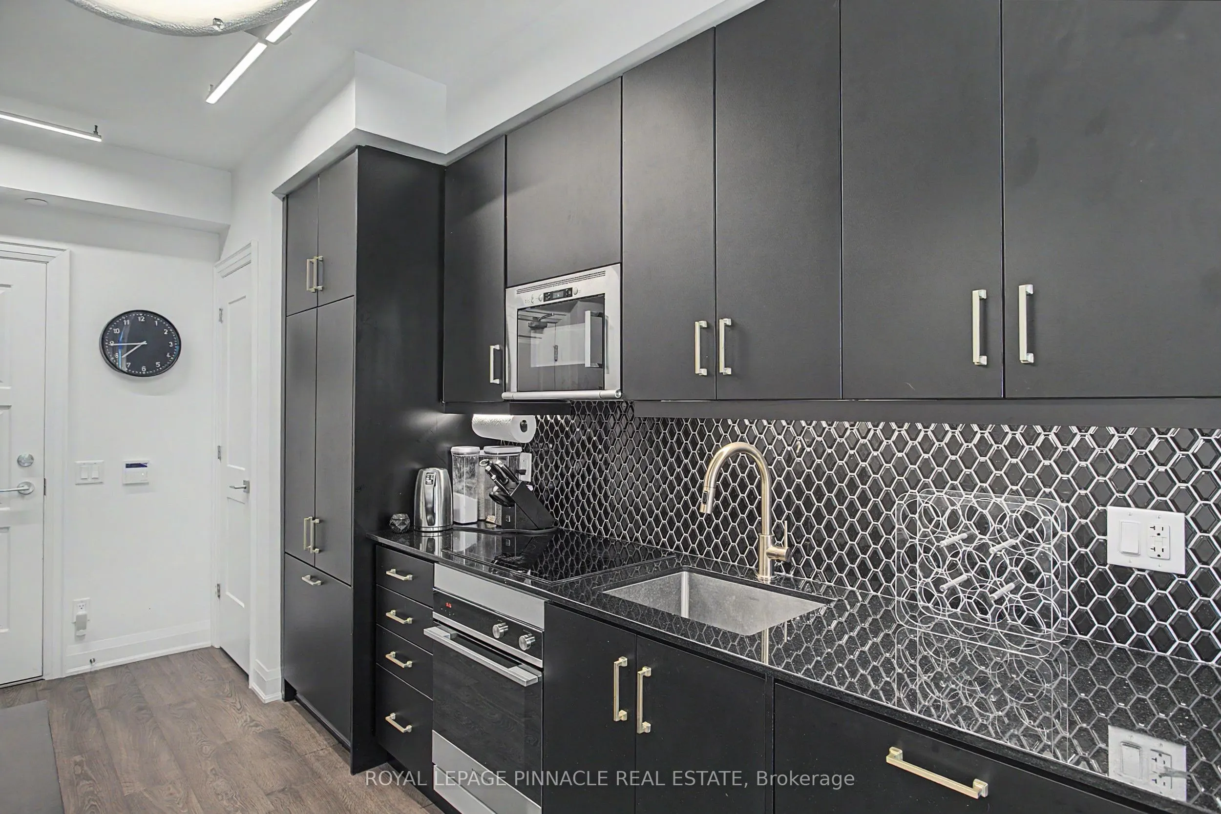36 Elm Drive W #3202