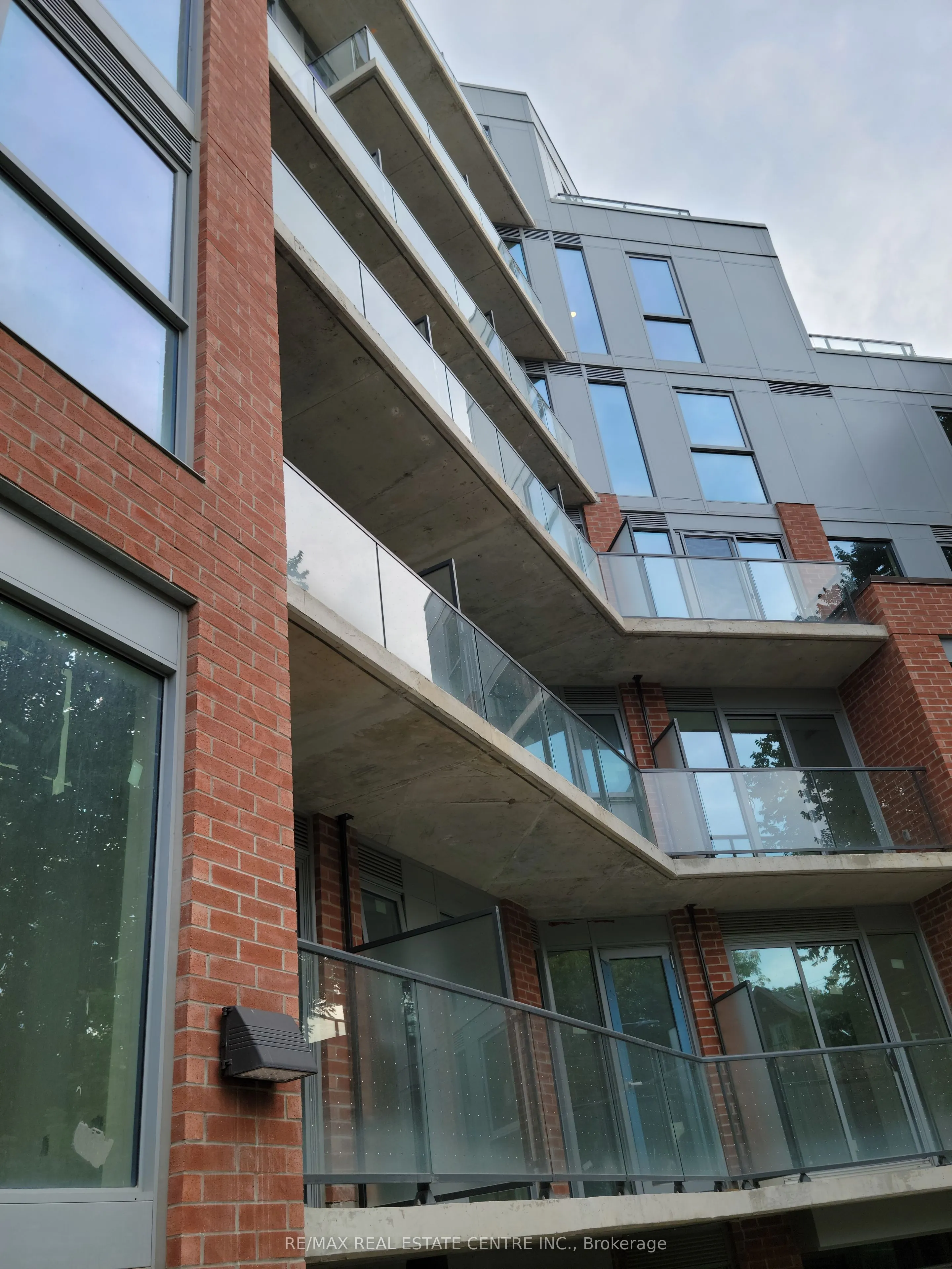 57 Brock Avenue #514