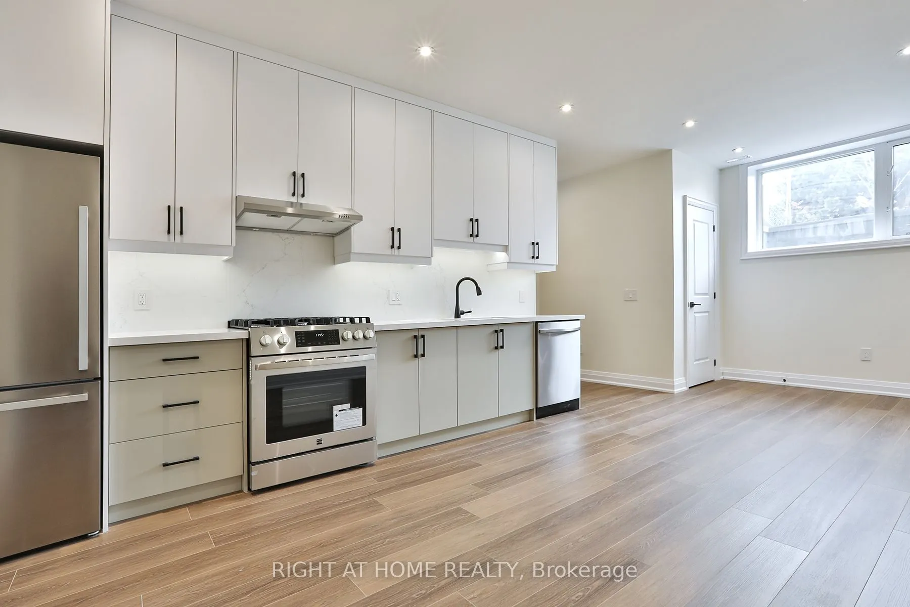 39 Fifteenth Street #2