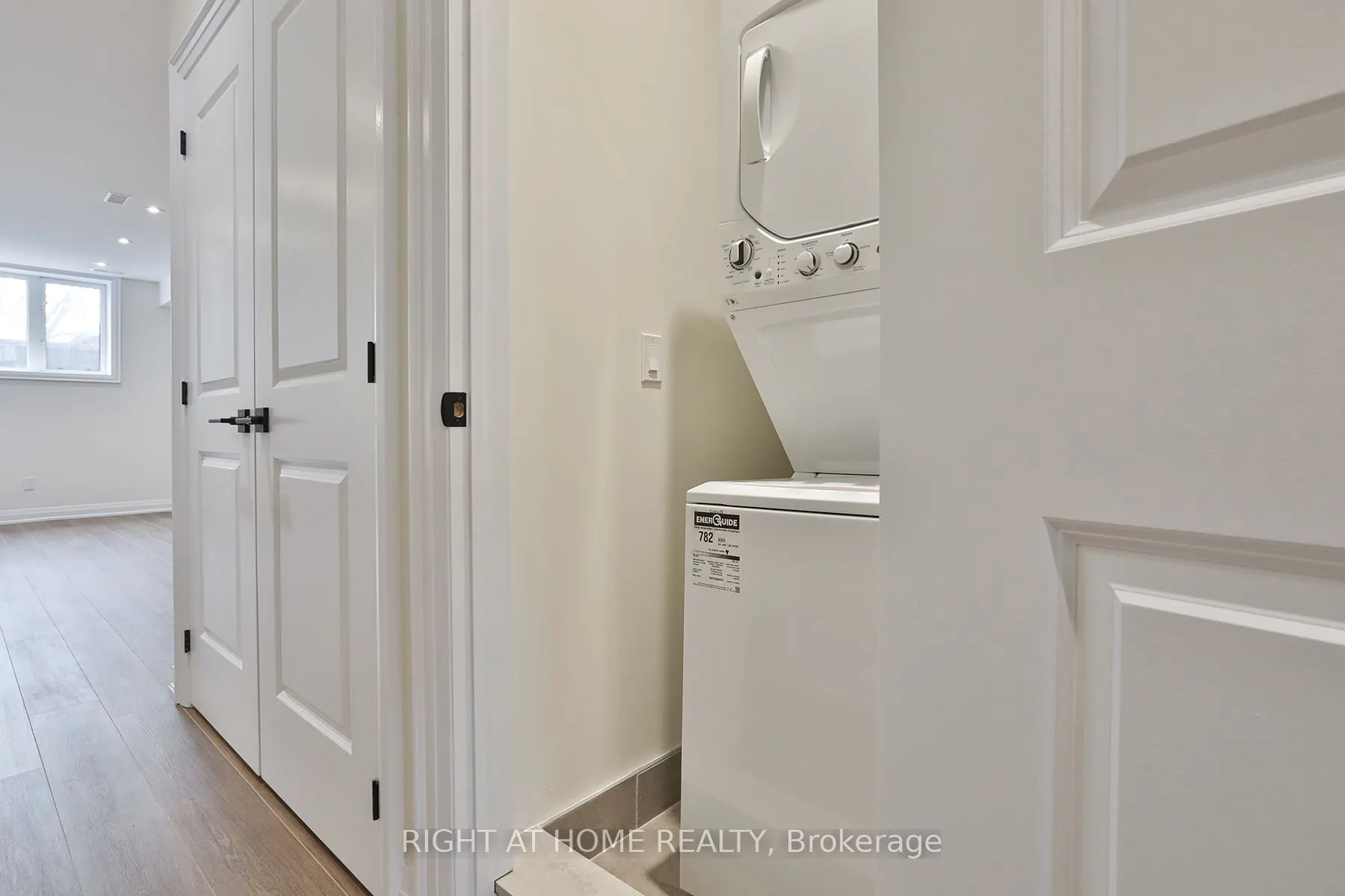 39 Fifteenth Street #2