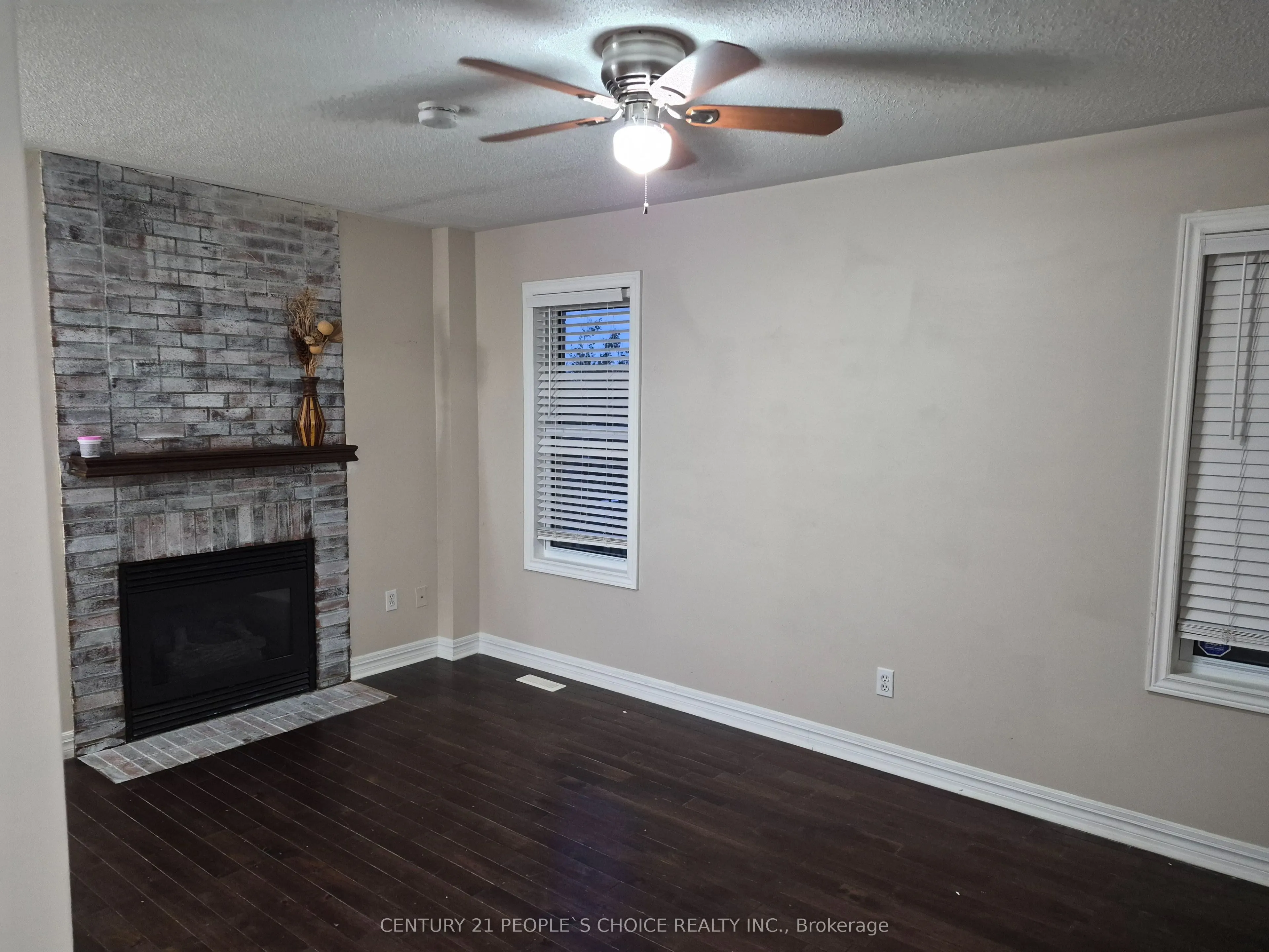 383 Jay Crescent #Upper