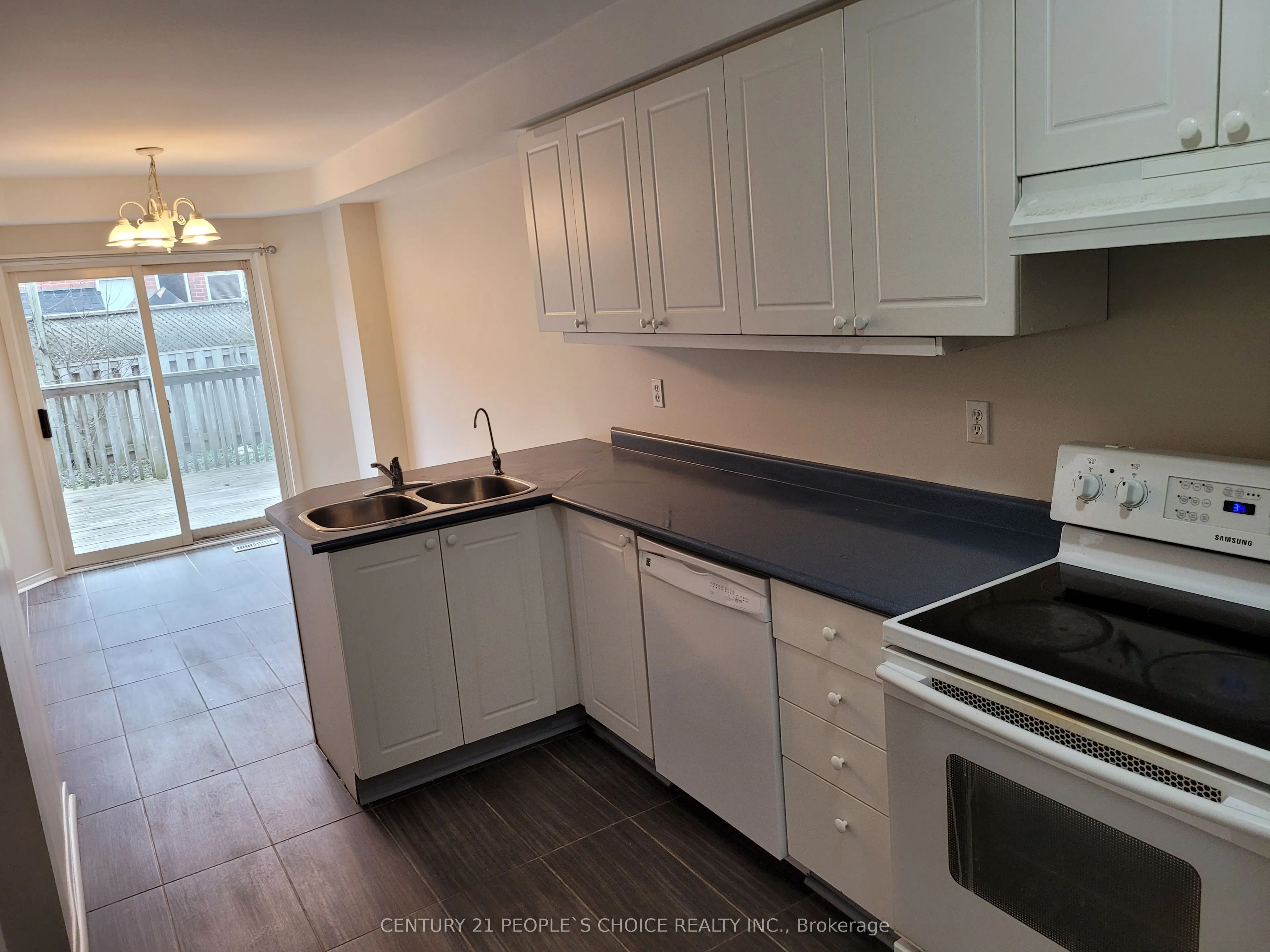 383 Jay Crescent #Upper