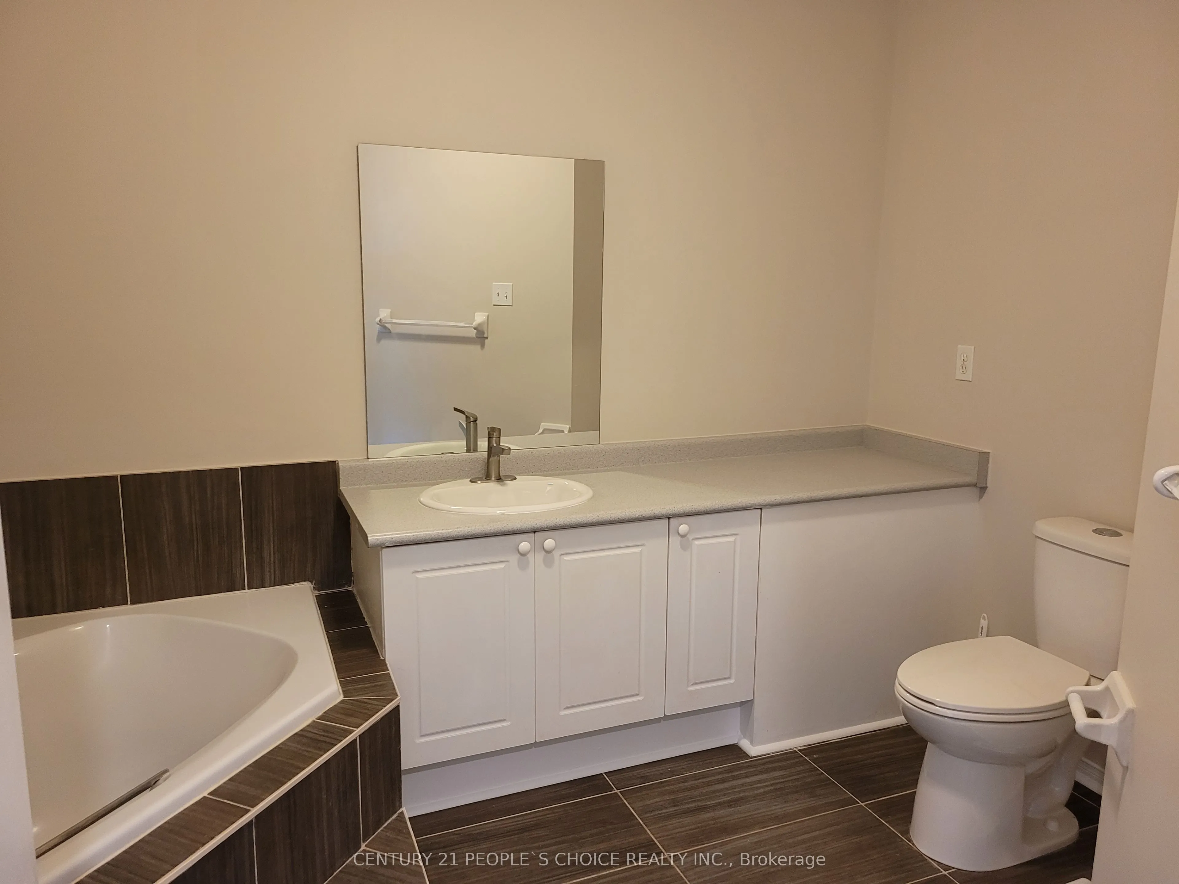 383 Jay Crescent #Upper