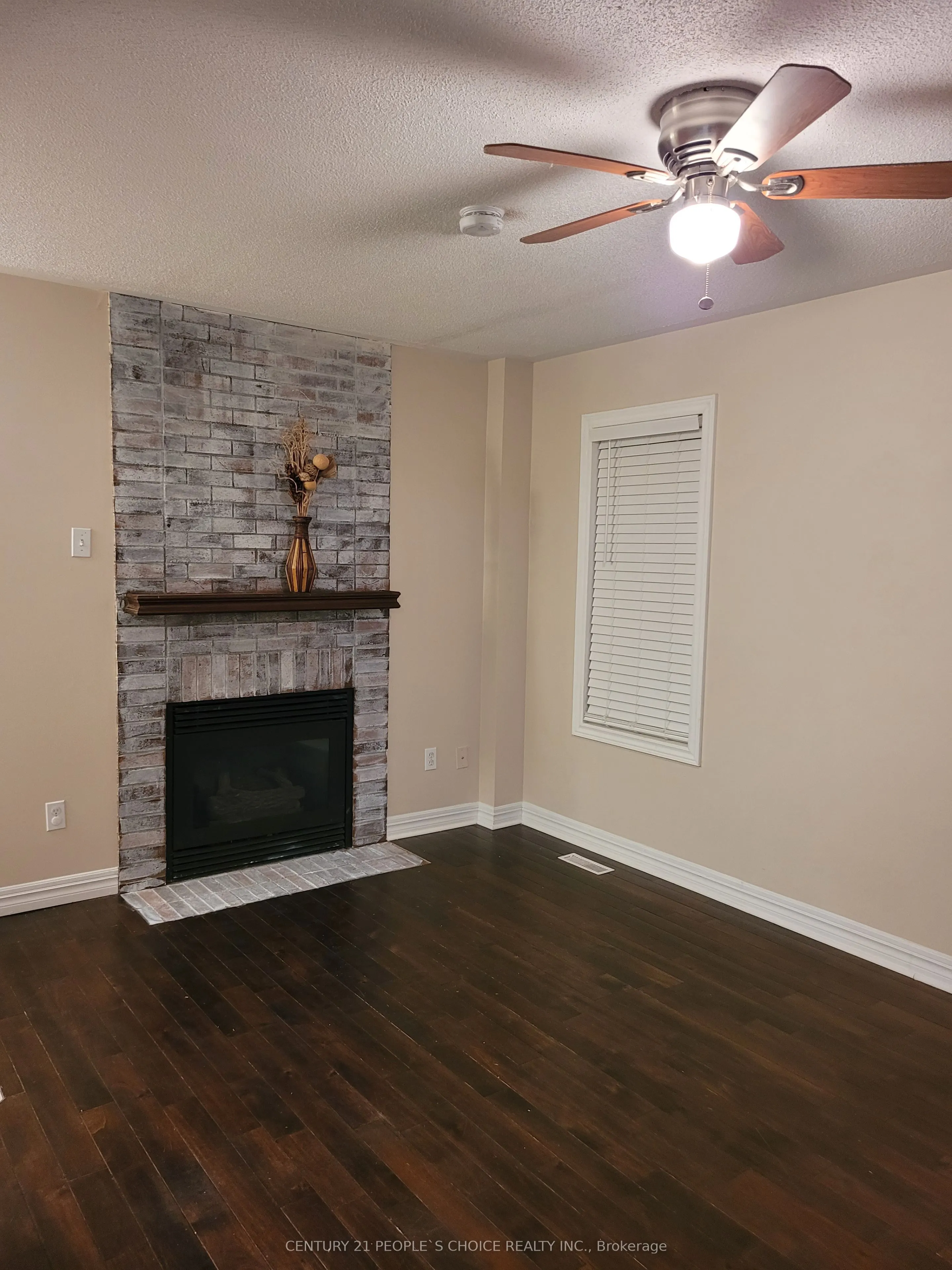 383 Jay Crescent #Upper