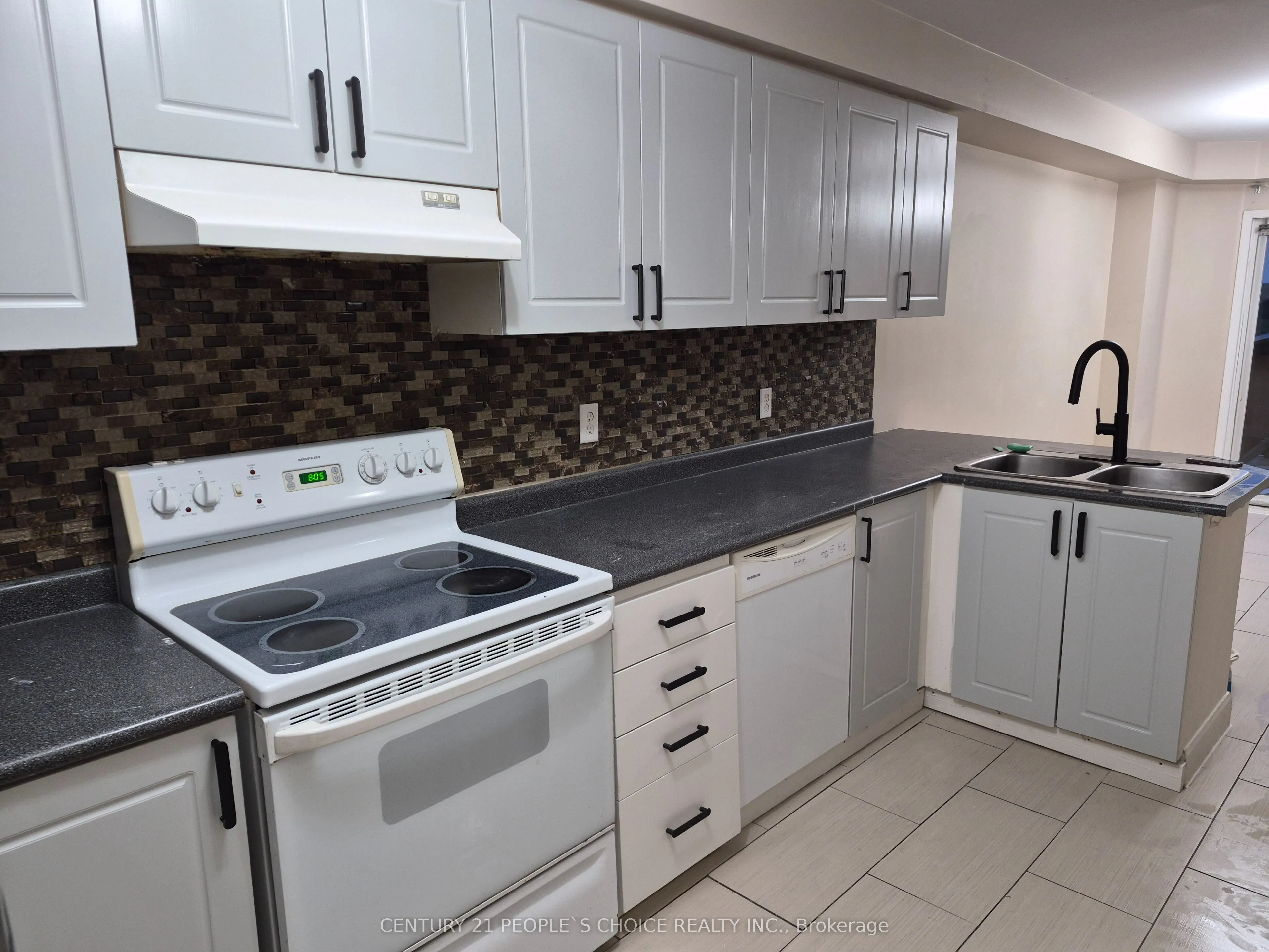 383 Jay Crescent #Upper