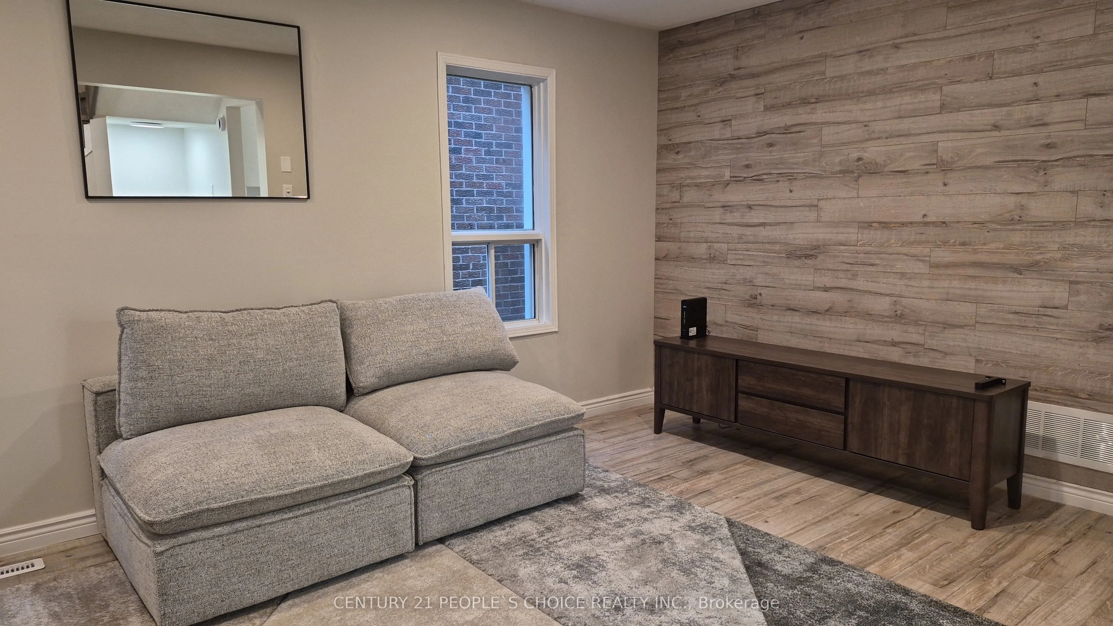 383 Jay Crescent #Upper