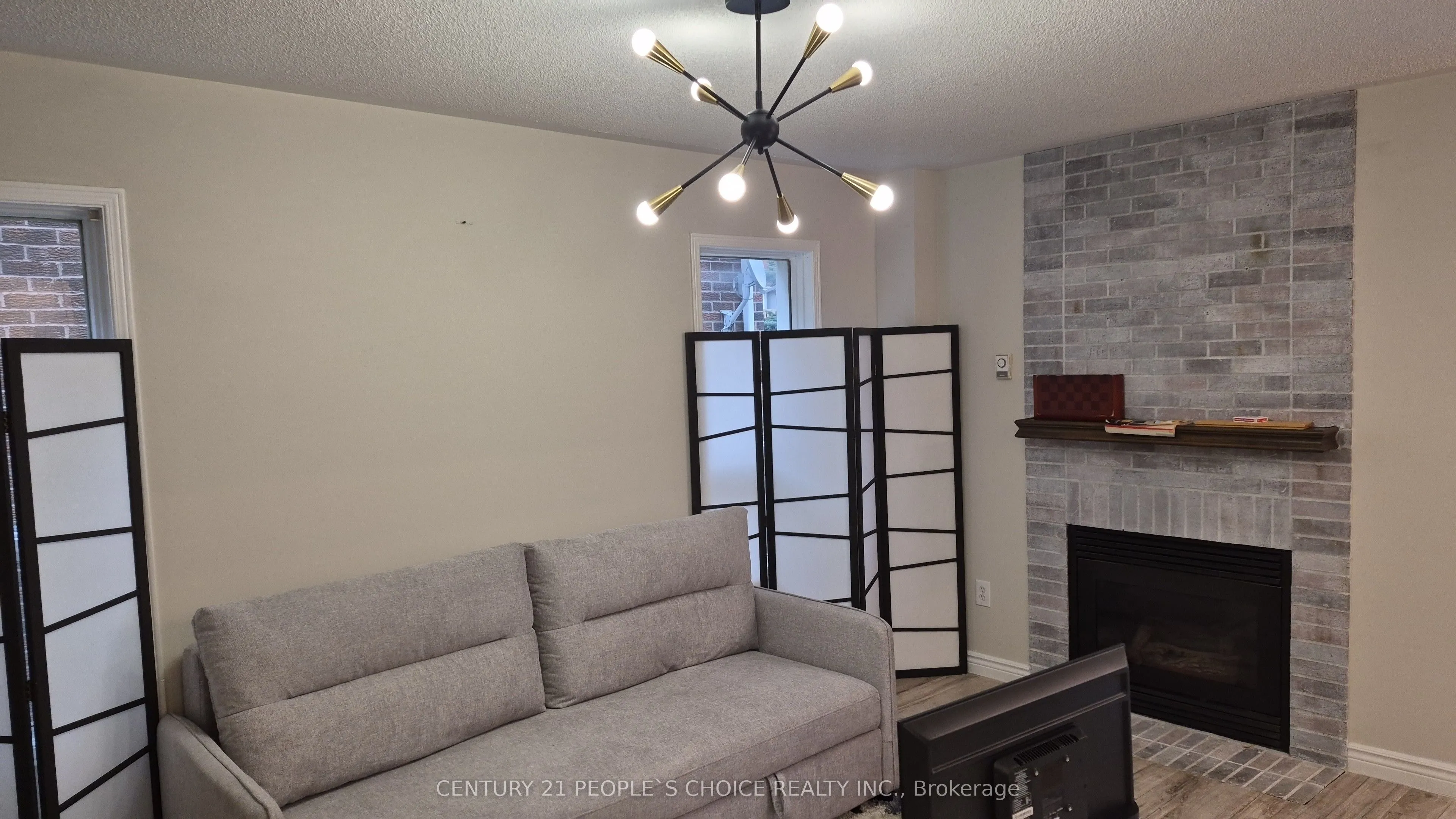383 Jay Crescent #Upper