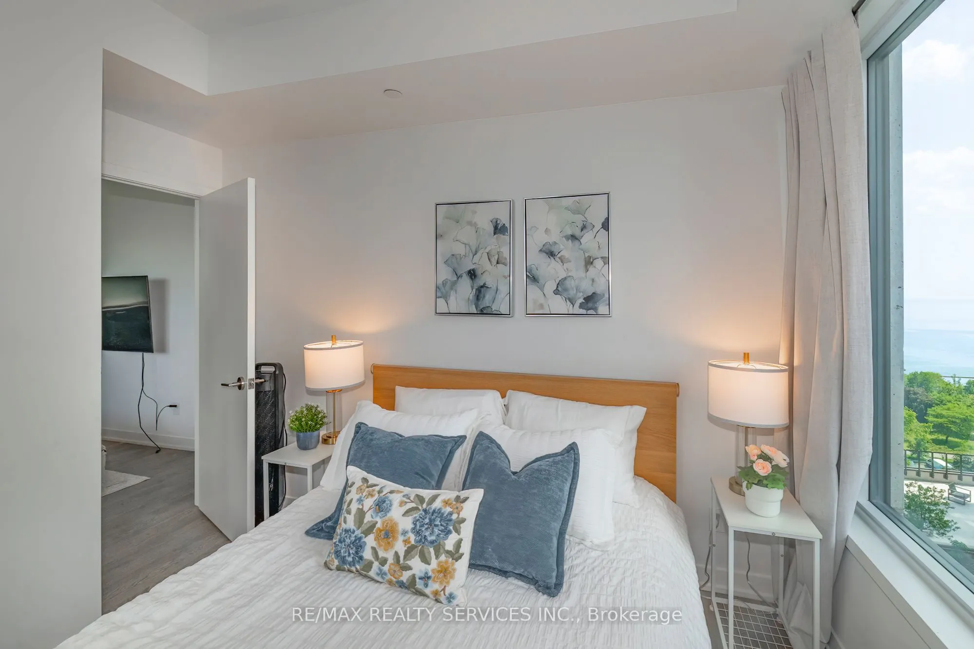 1926 Lake Shore Boulevard W #1616
