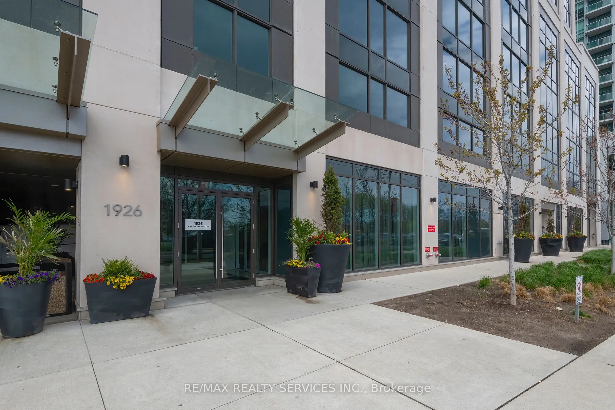 1926 Lake Shore Boulevard W #1616