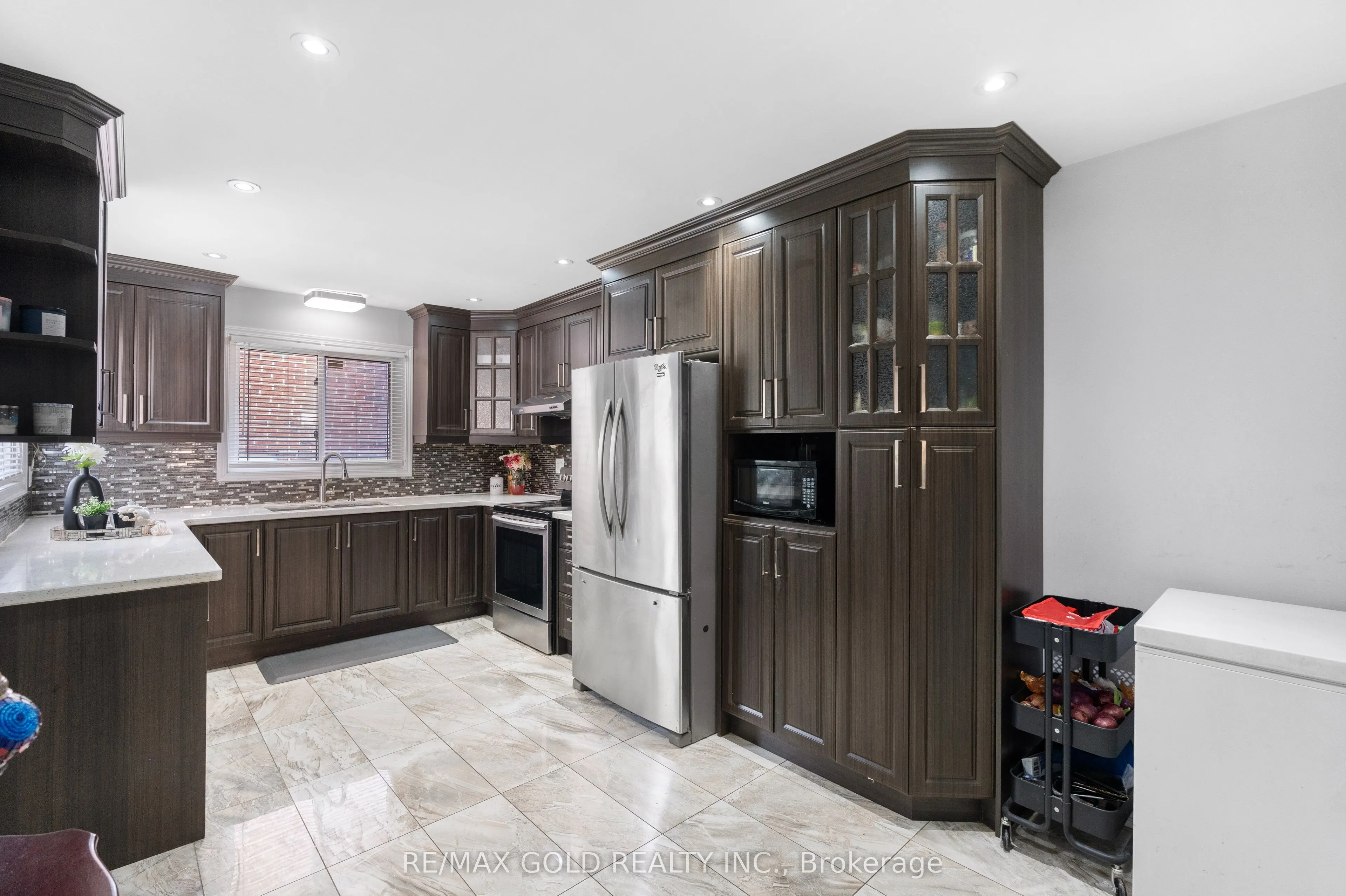 48 Maidstone Crescent