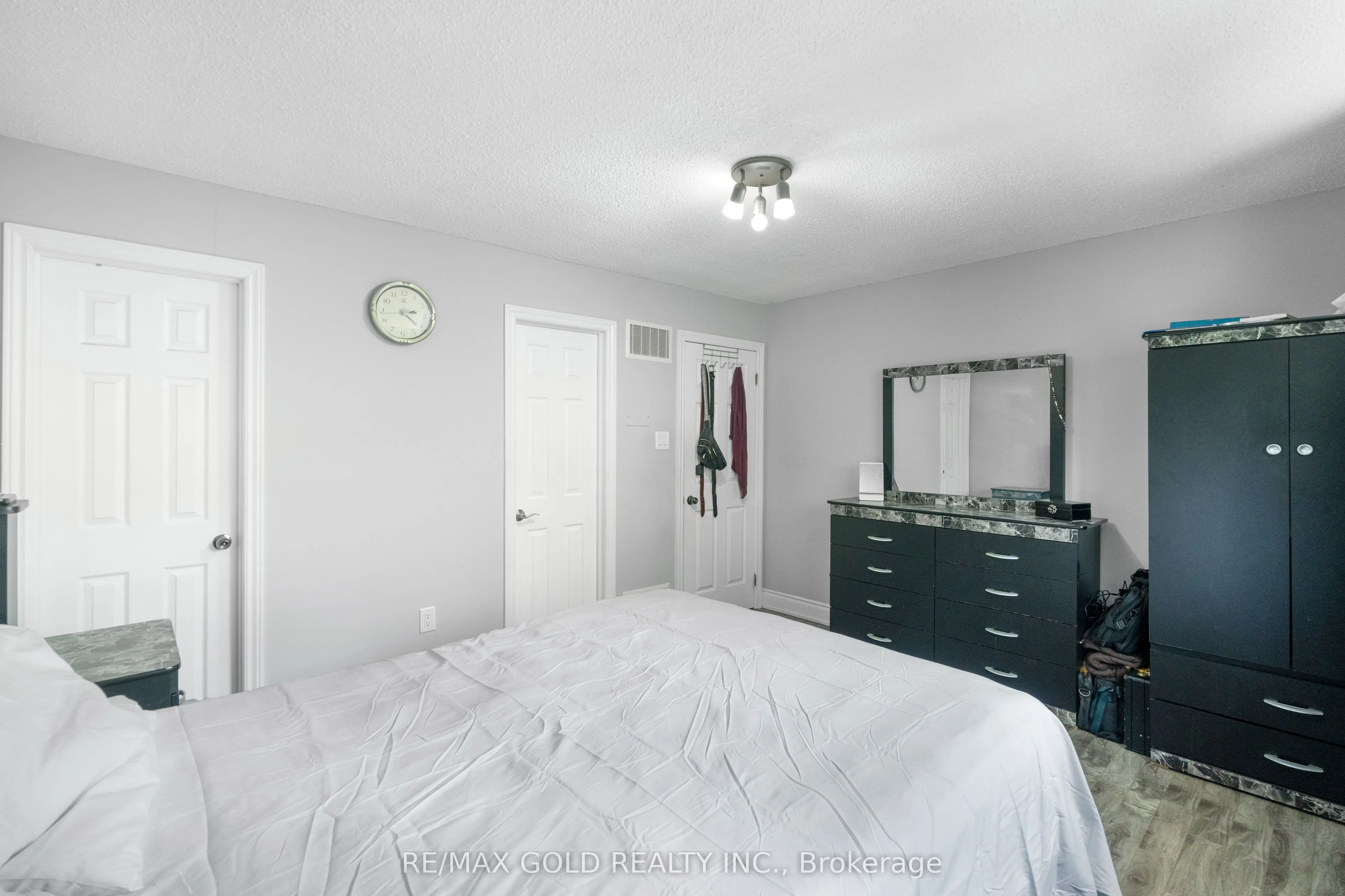 48 Maidstone Crescent
