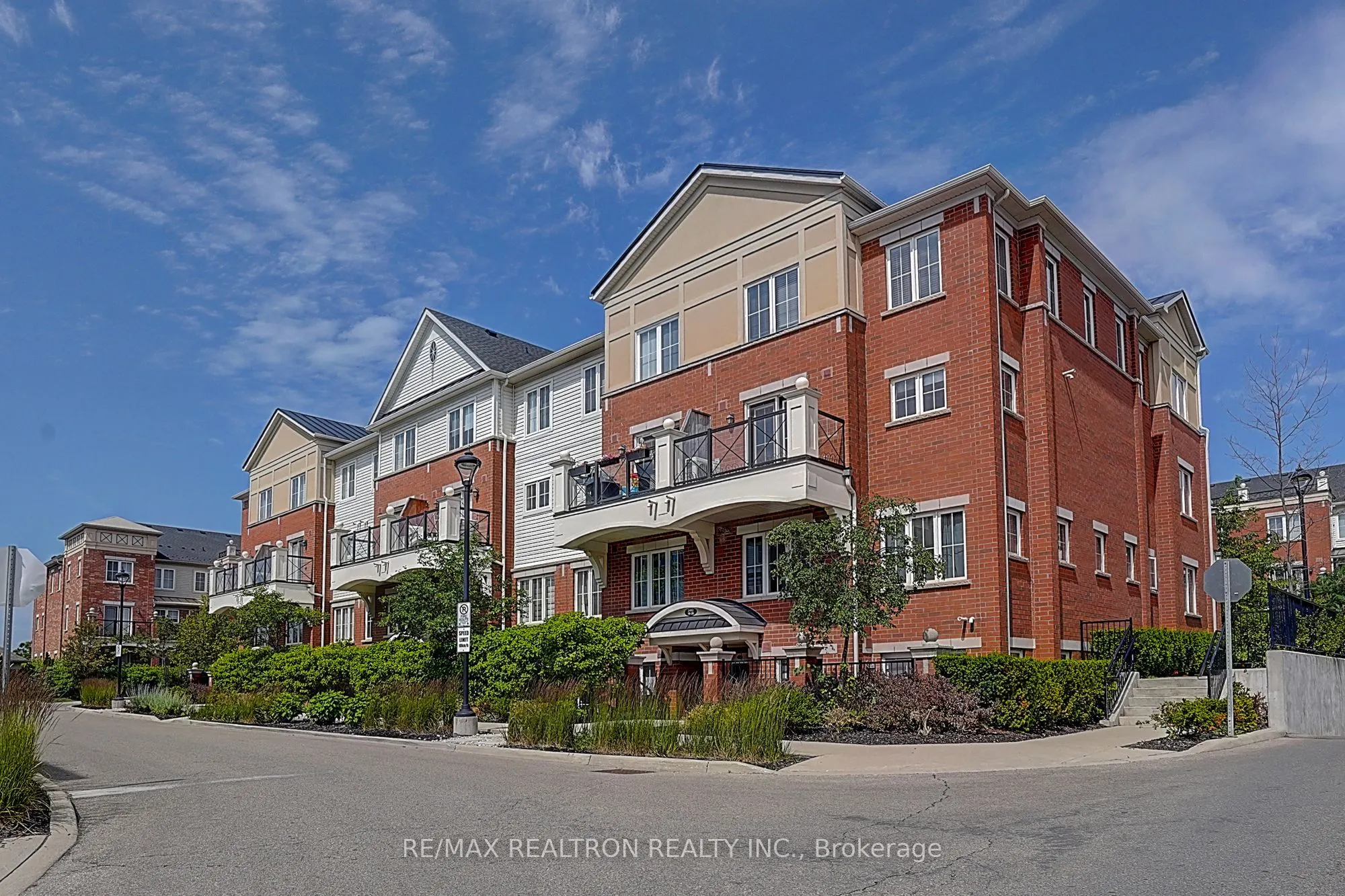 2492 Post Road #16