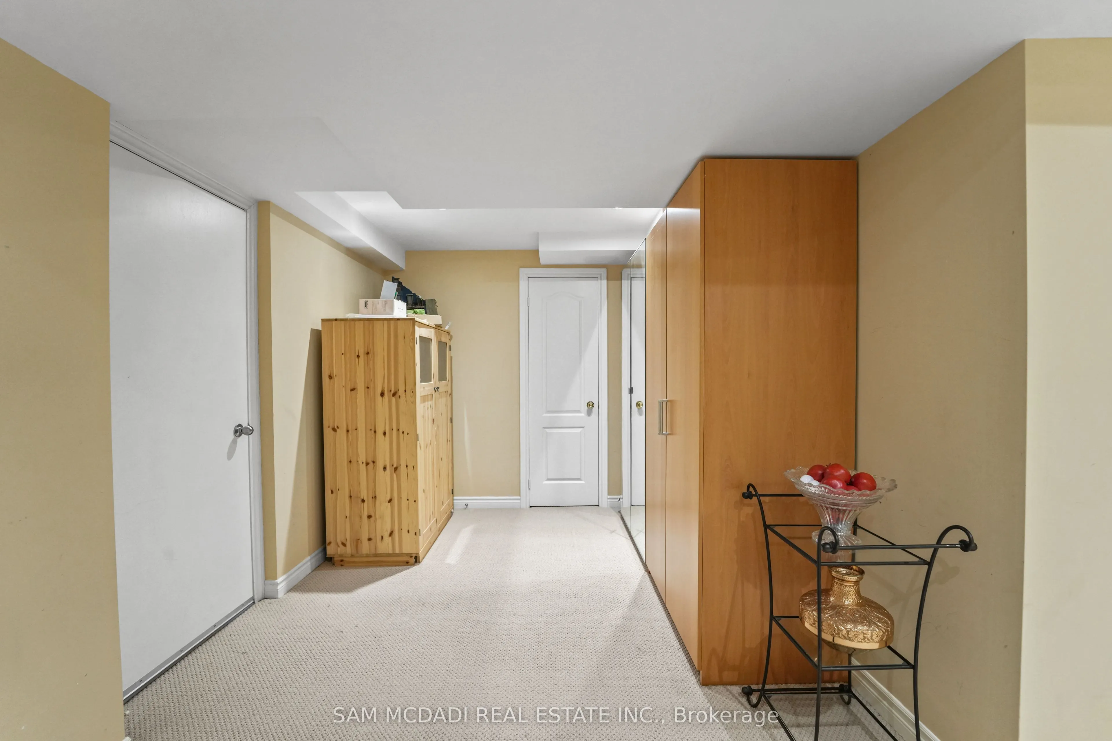 3352 Erin Centre Boulevard