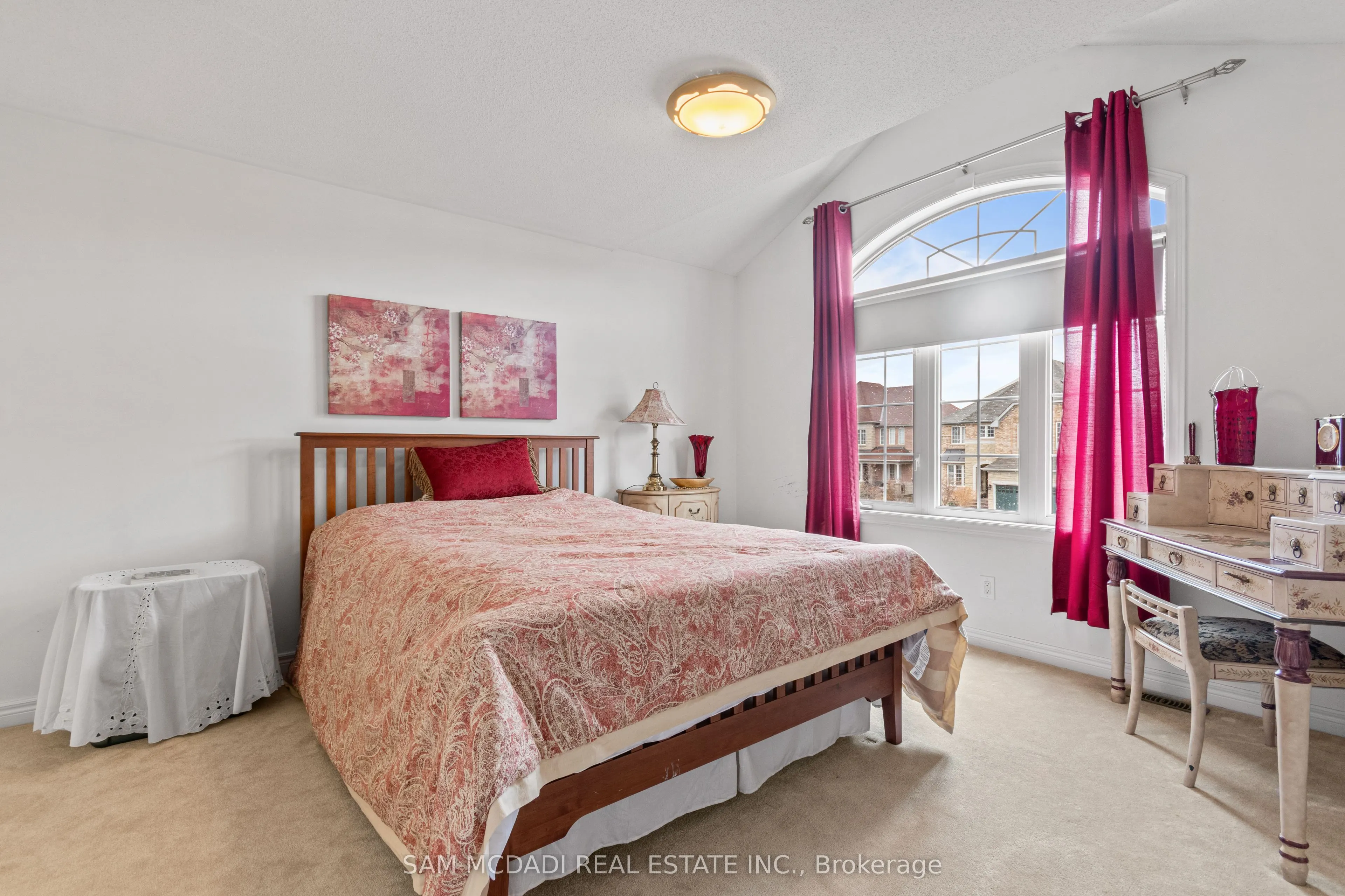 3352 Erin Centre Boulevard