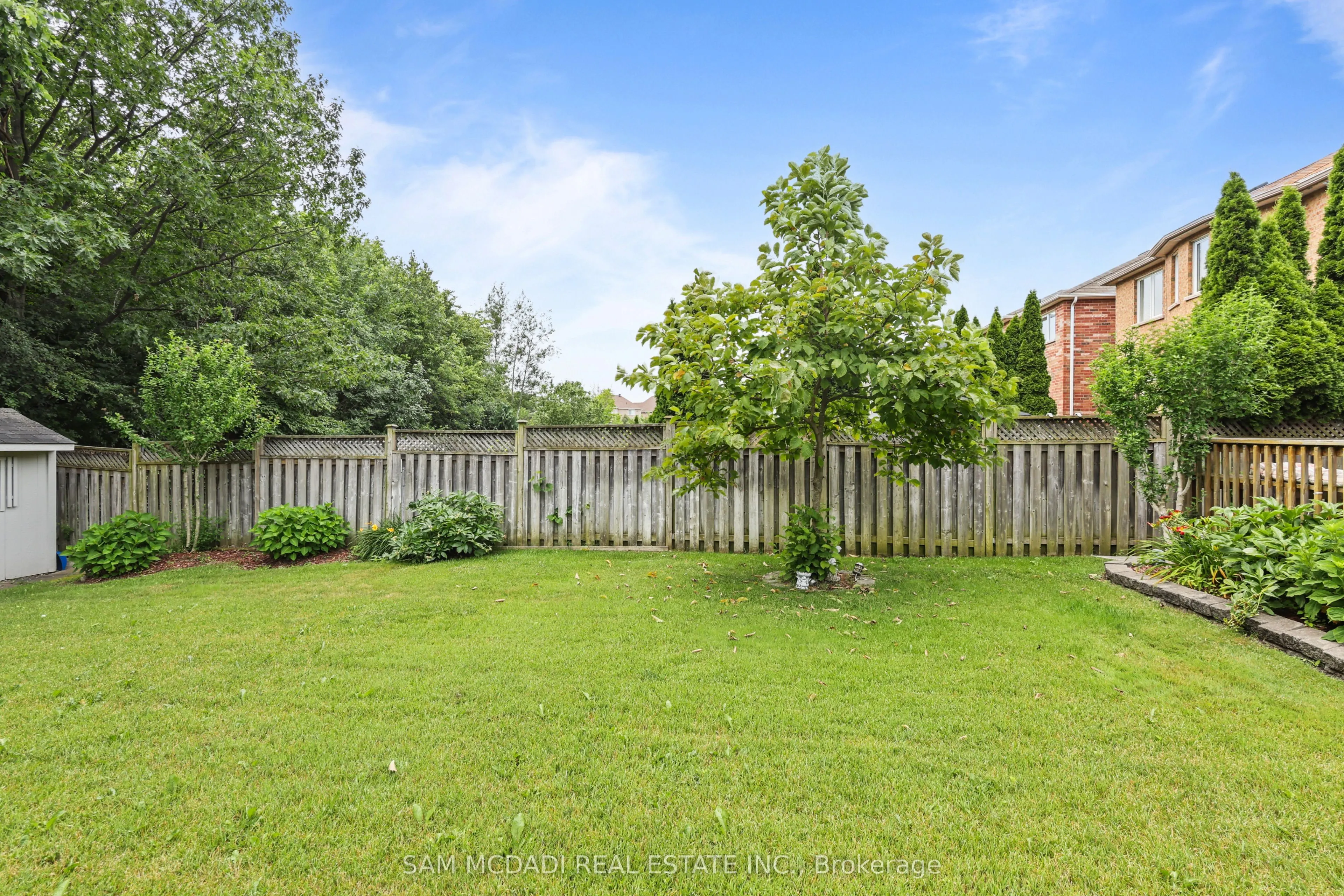 3352 Erin Centre Boulevard