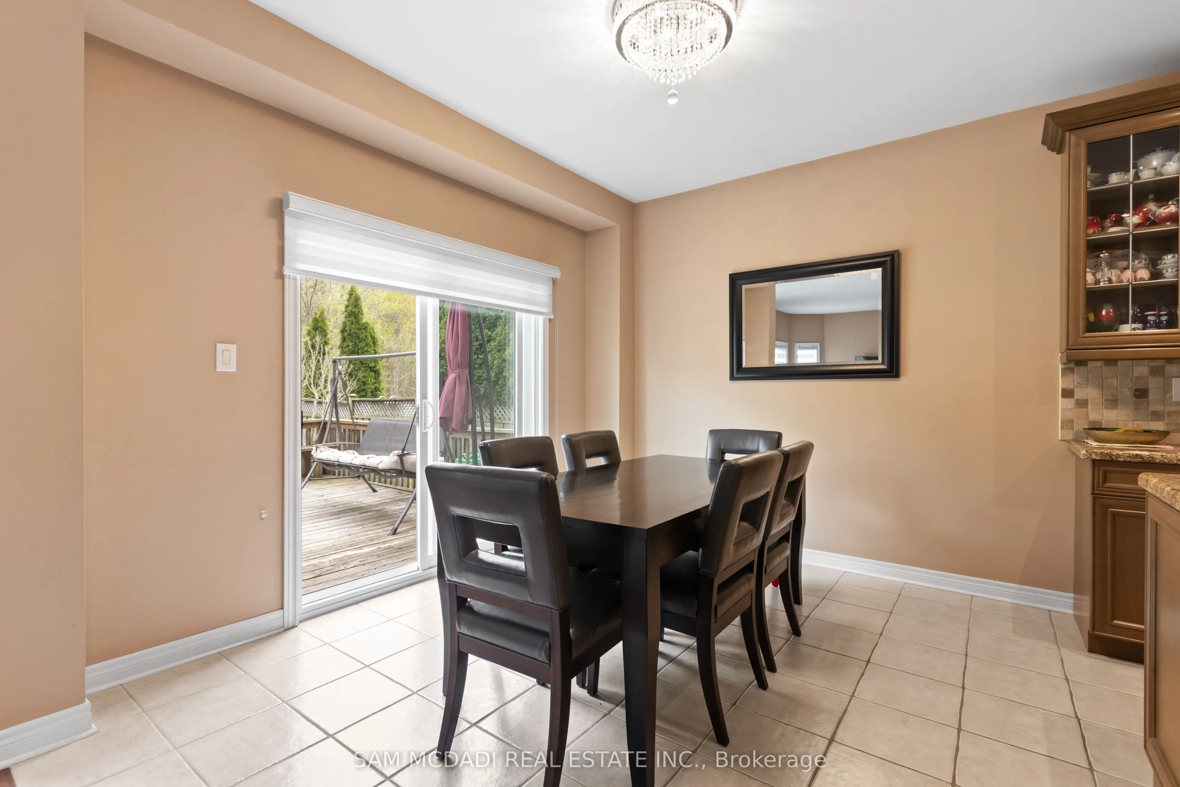 3352 Erin Centre Boulevard
