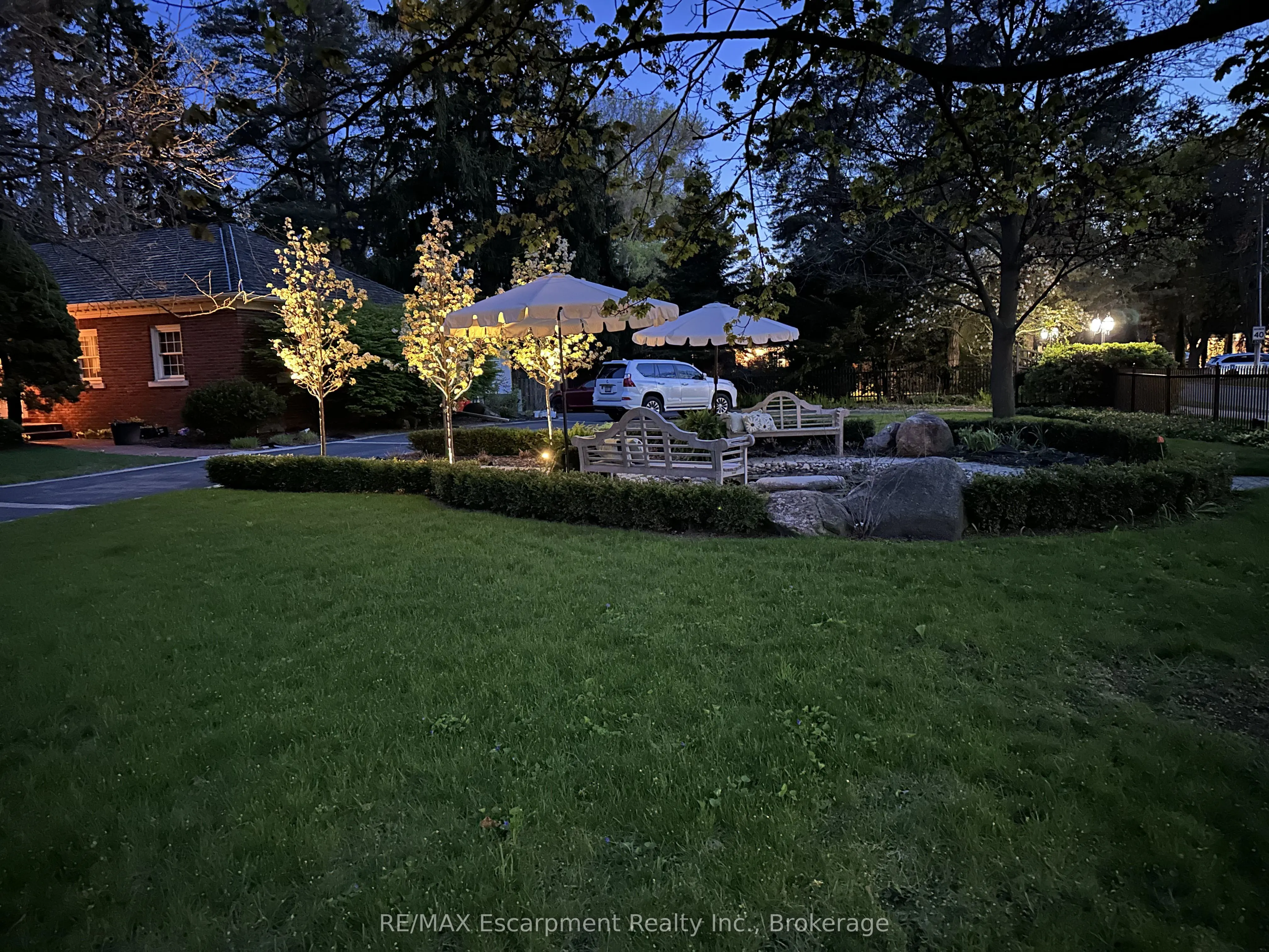 488 Macdonald Road