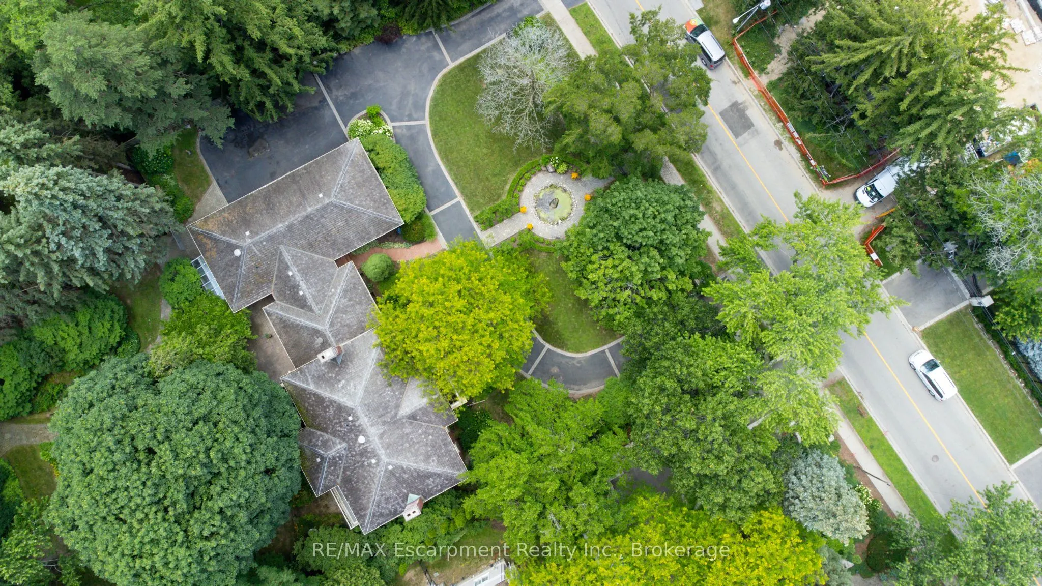 488 Macdonald Road