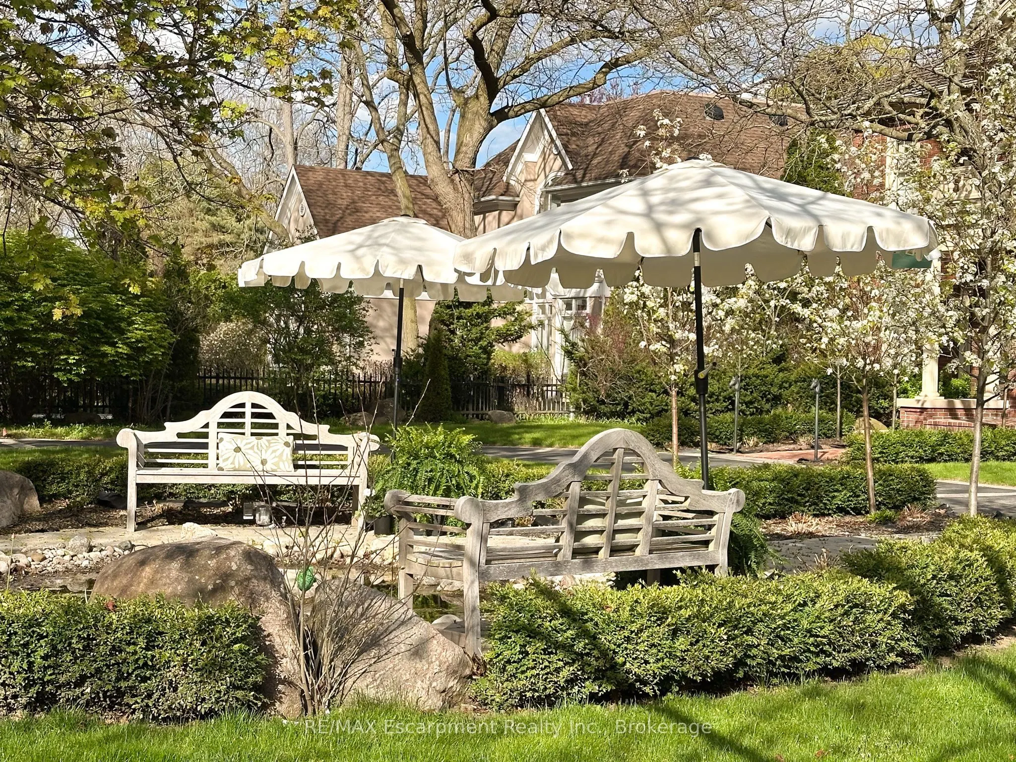 488 Macdonald Road