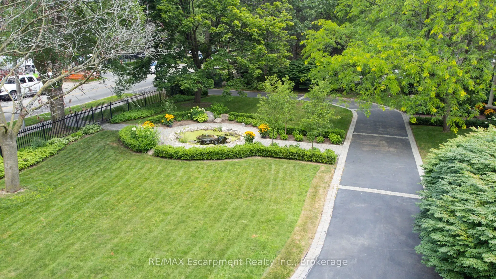 488 Macdonald Road