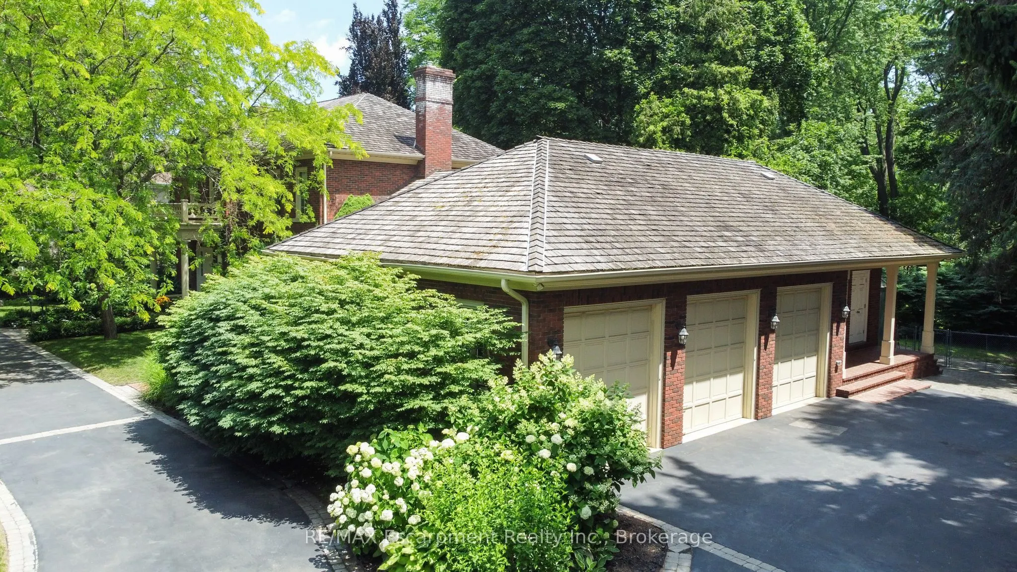 488 Macdonald Road