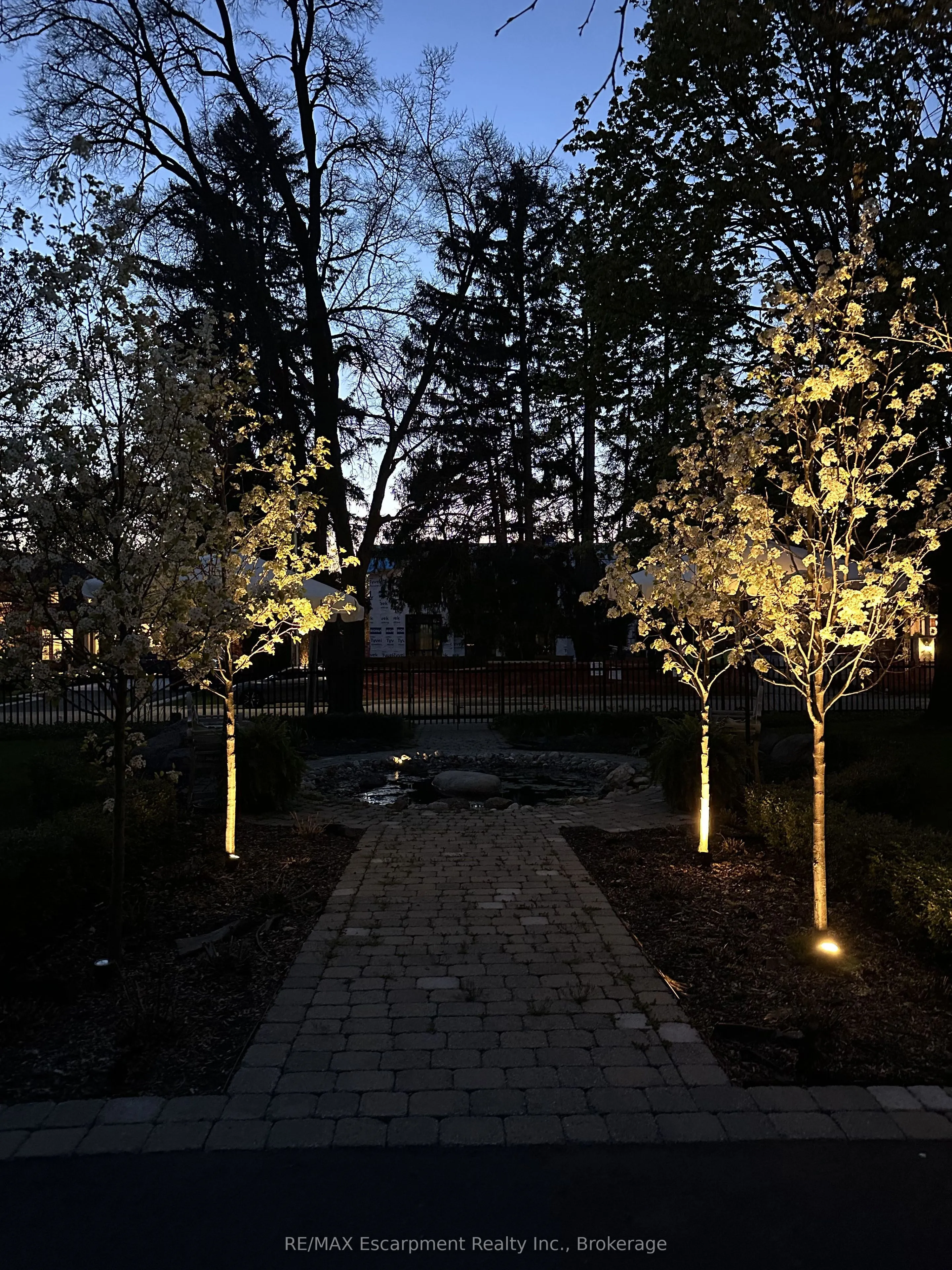 488 Macdonald Road