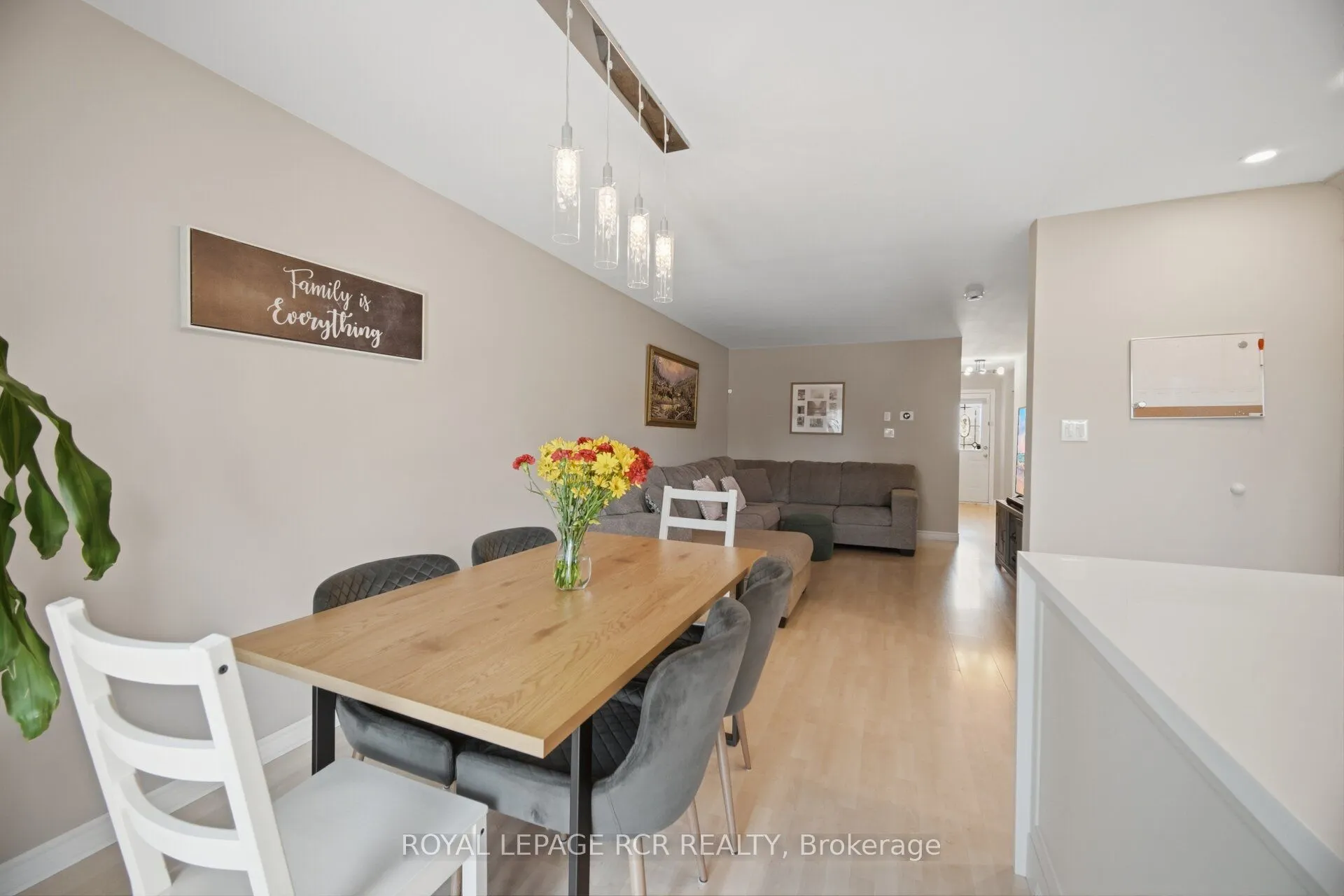 31 Alderbrook Place #8