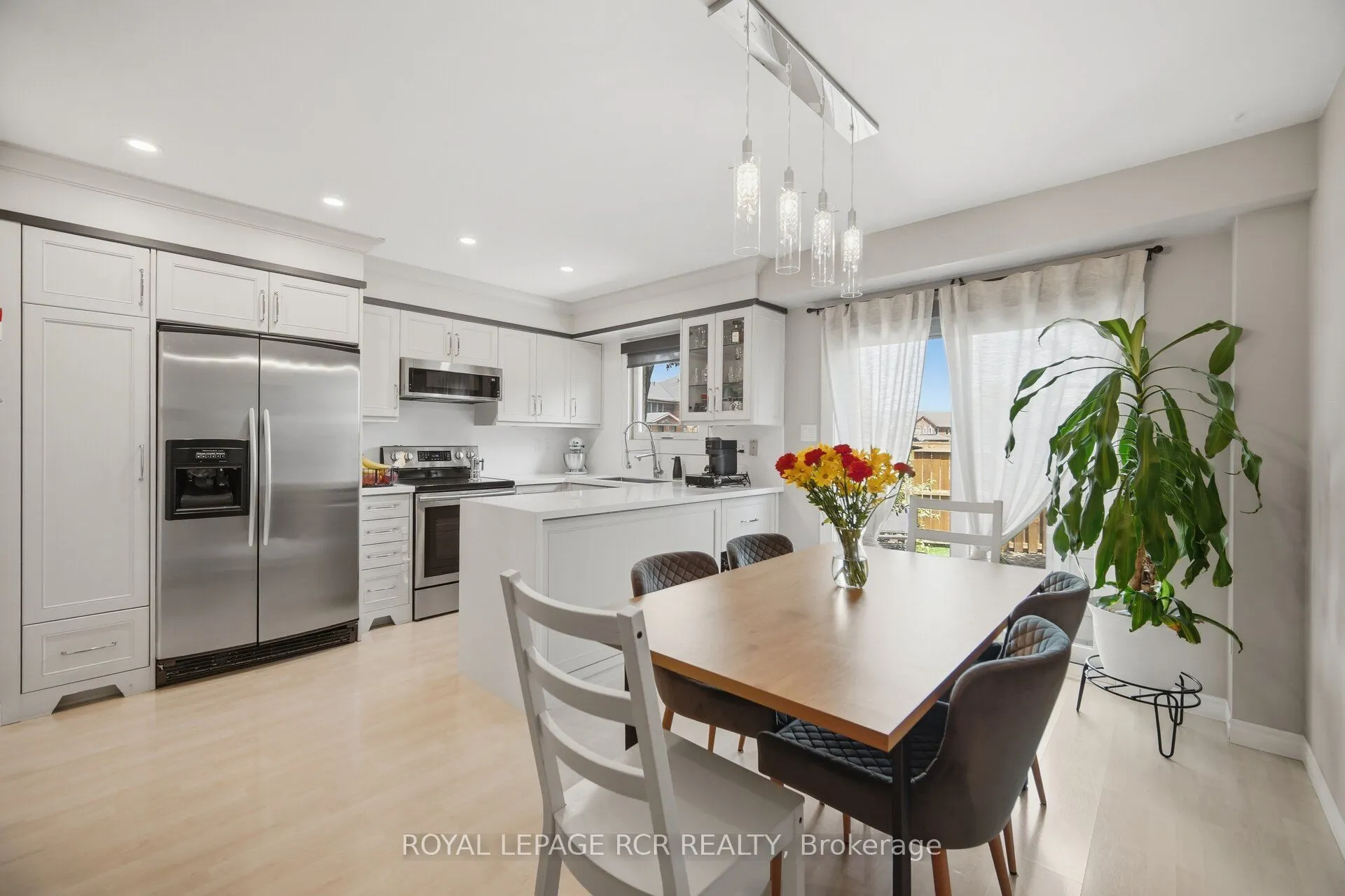 31 Alderbrook Place #8