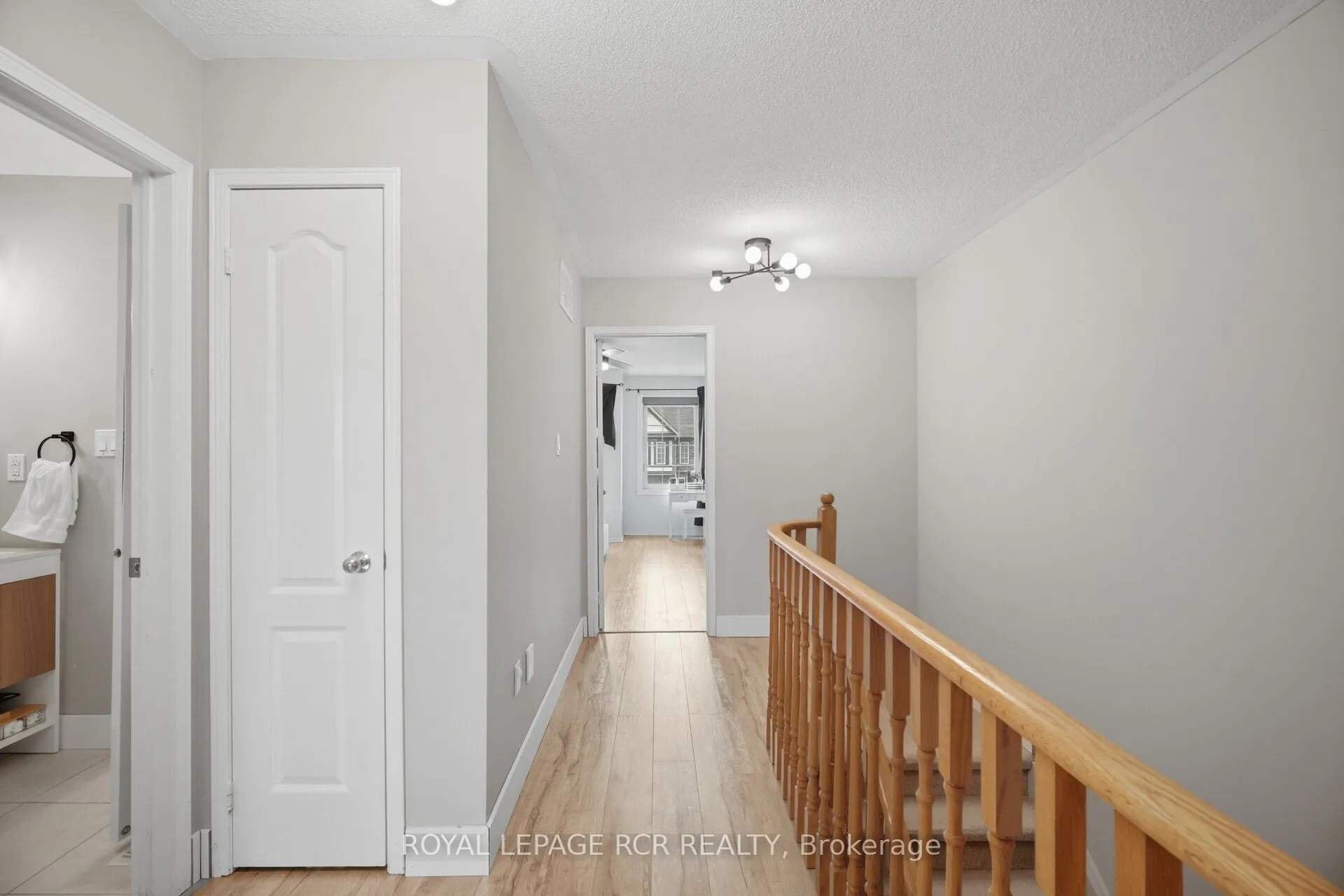 31 Alderbrook Place #8