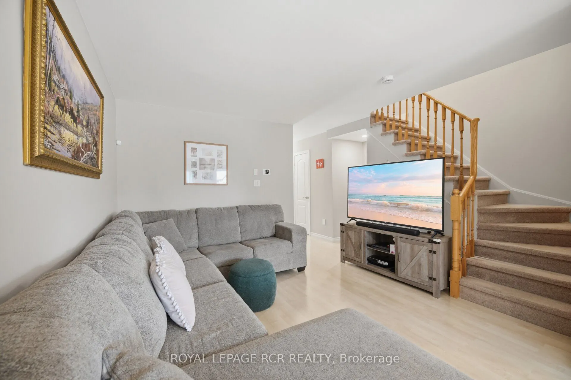 31 Alderbrook Place #8